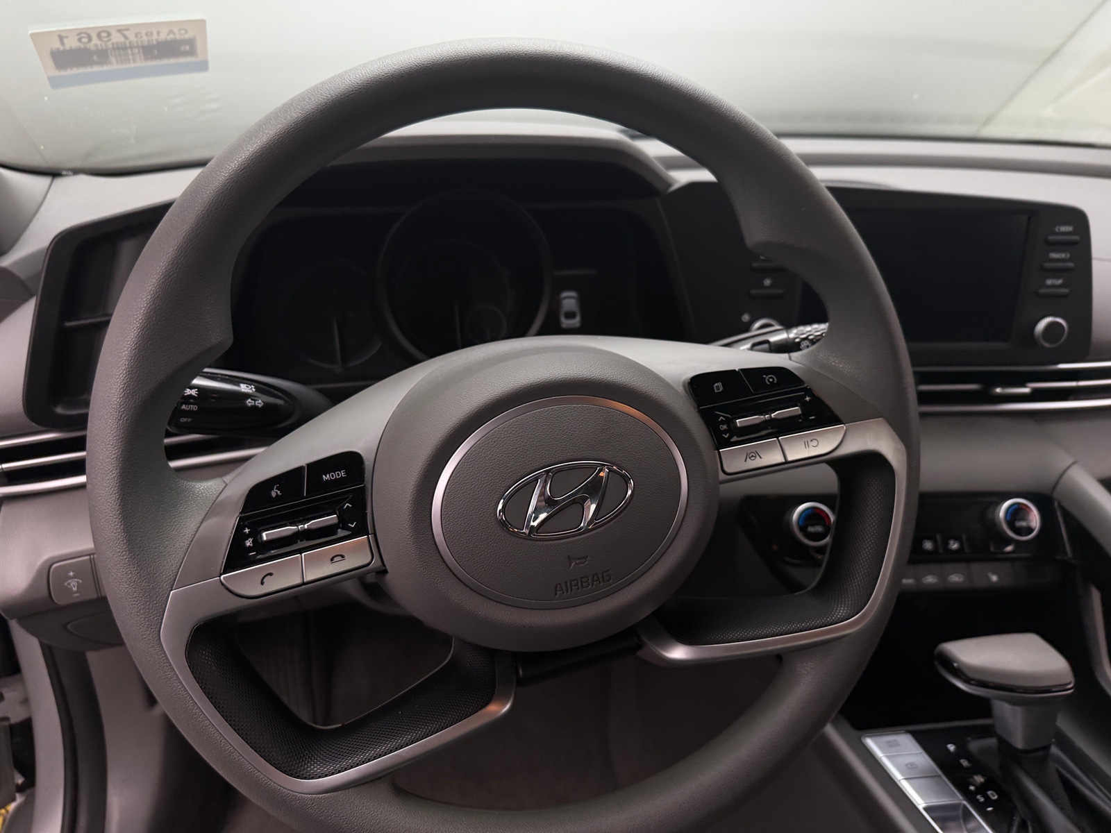 Thumbnail: 2022 Hyundai Elantra - 5