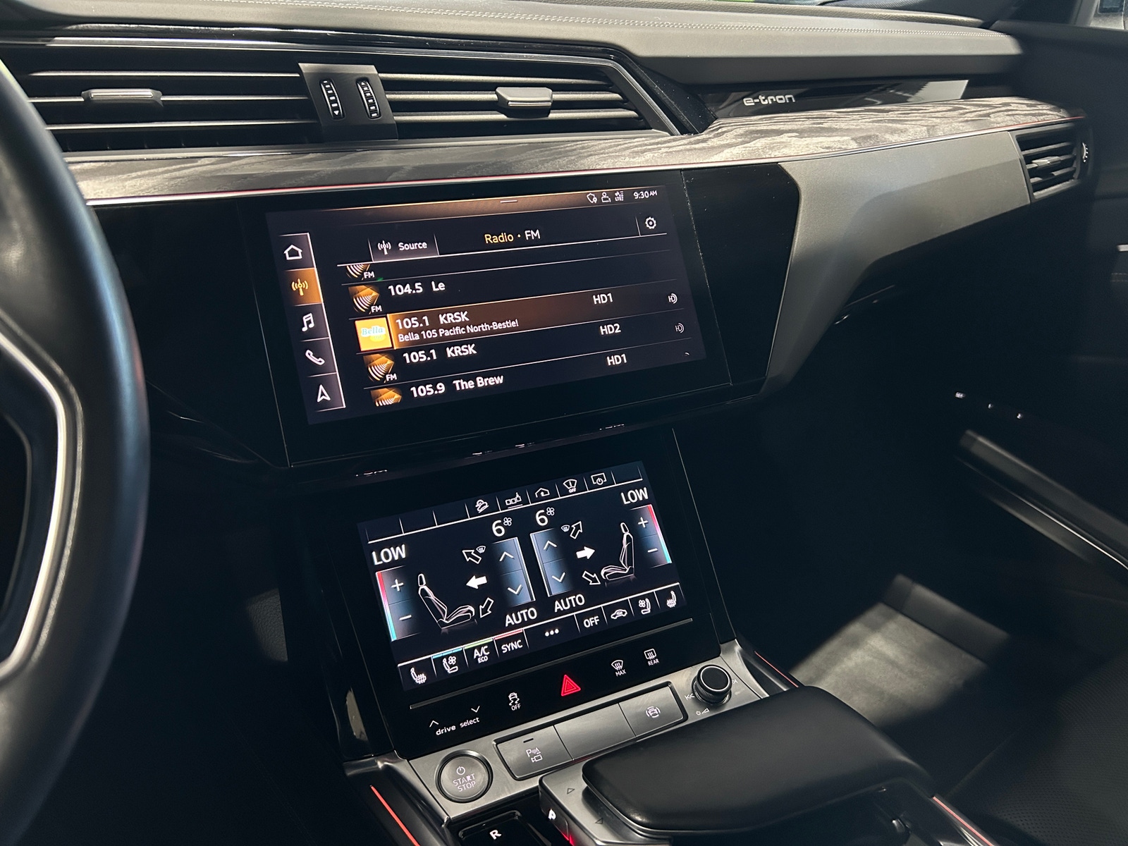 Thumbnail: 2019 Audi e-tron - 4