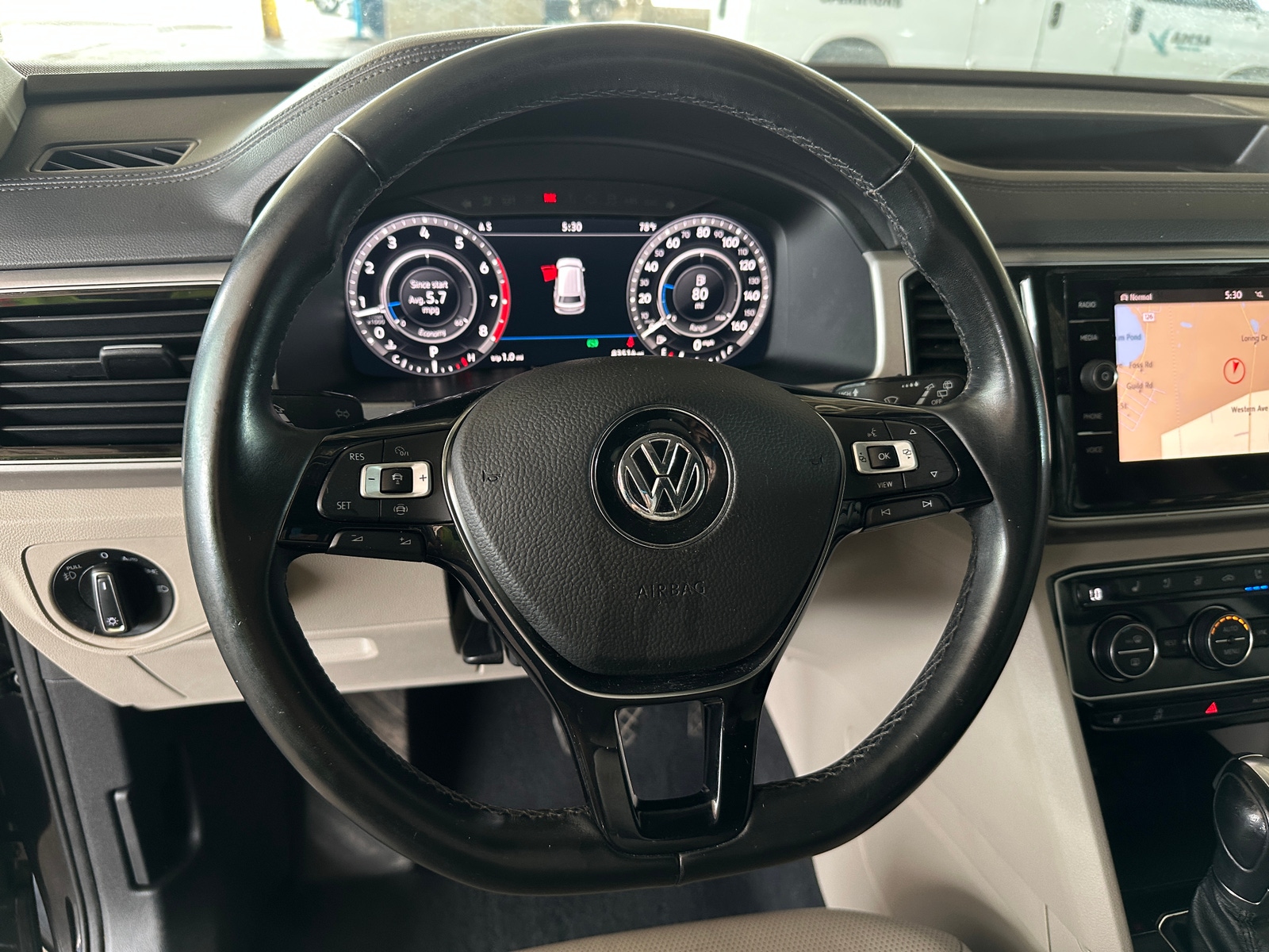 Thumbnail: 2019 Volkswagen Atlas - 4