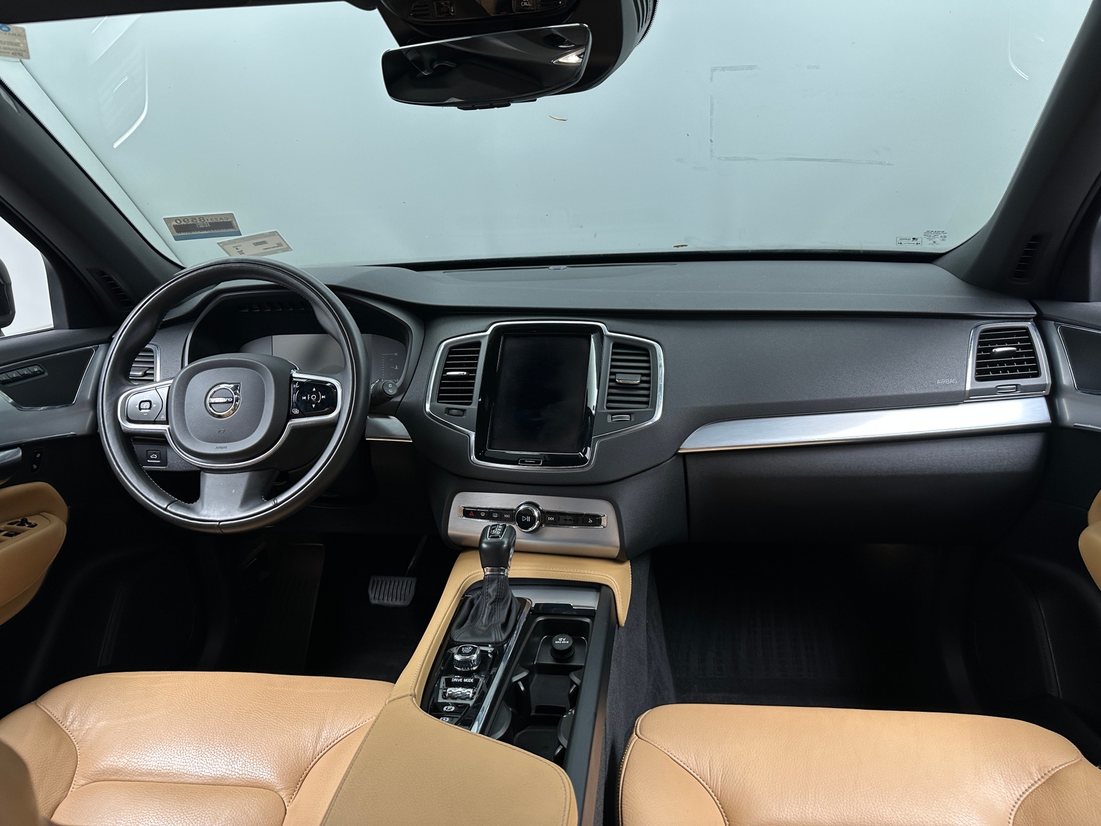 Thumbnail: 2018 Volvo XC90 - 2