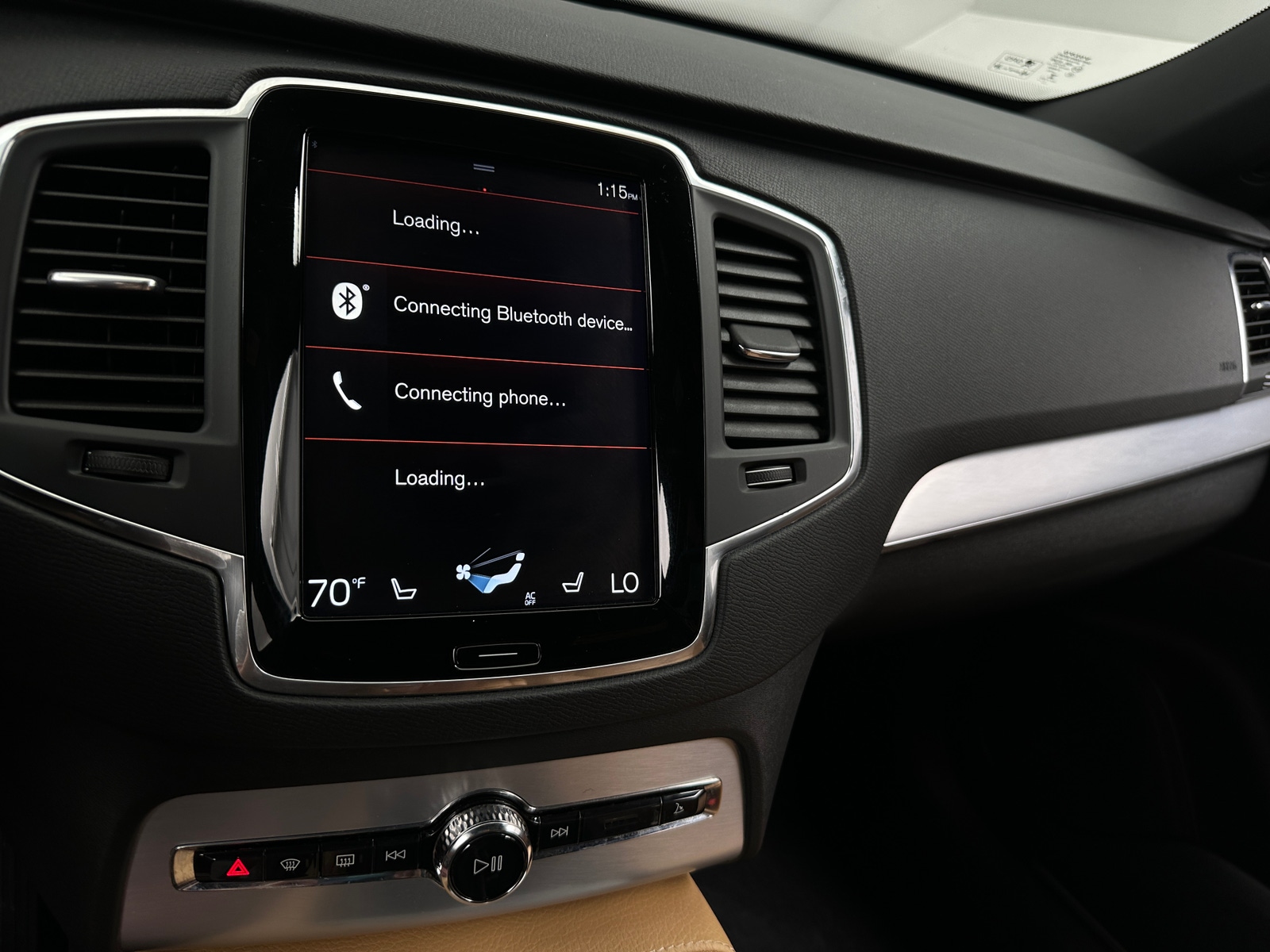 Thumbnail: 2018 Volvo XC90 - 3