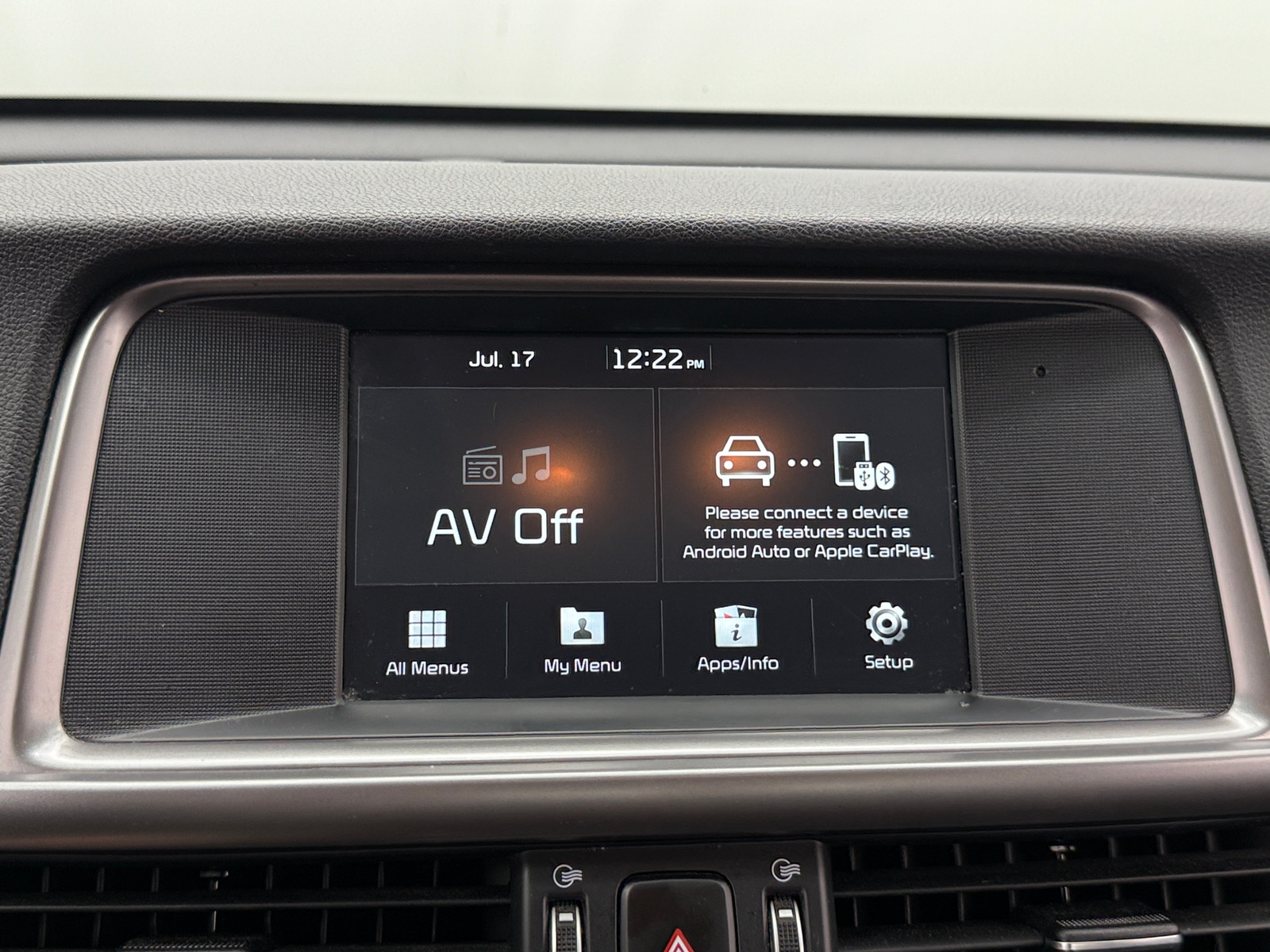 Thumbnail: 2018 Kia Optima - 4