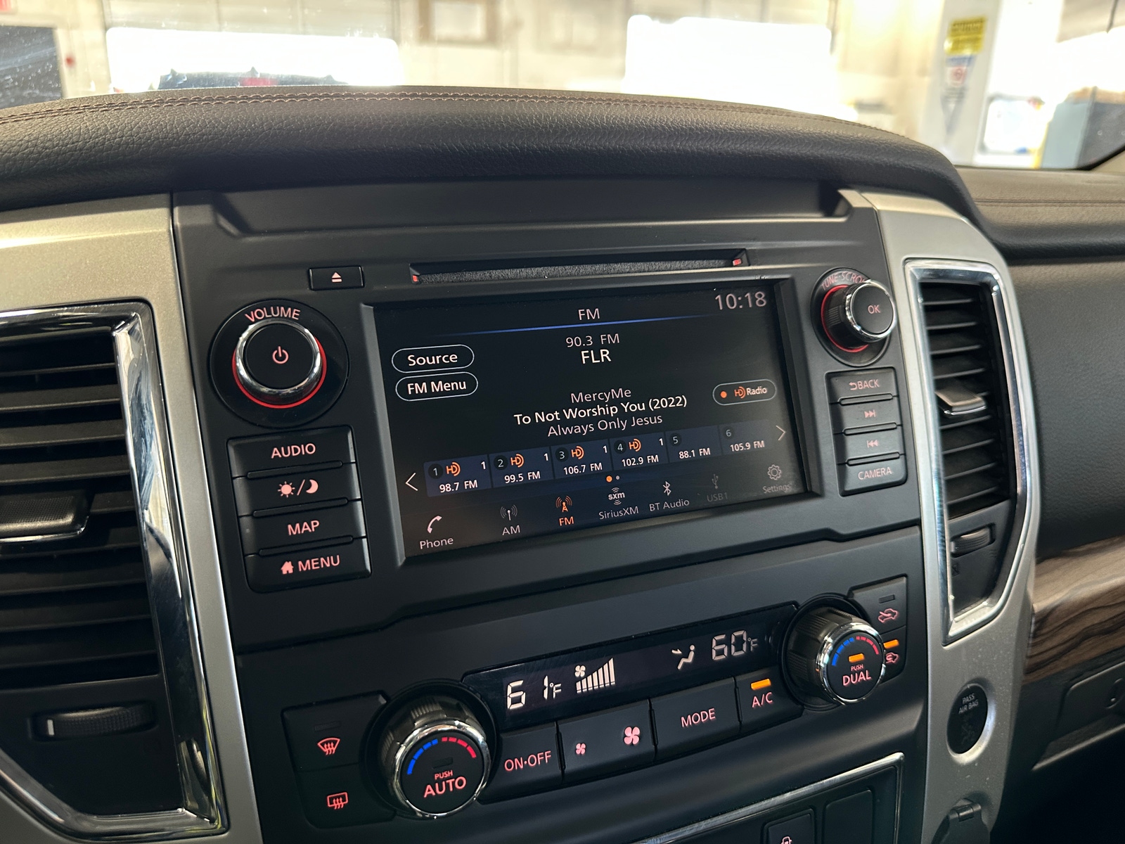 Thumbnail: 2019 Nissan Titan - 3