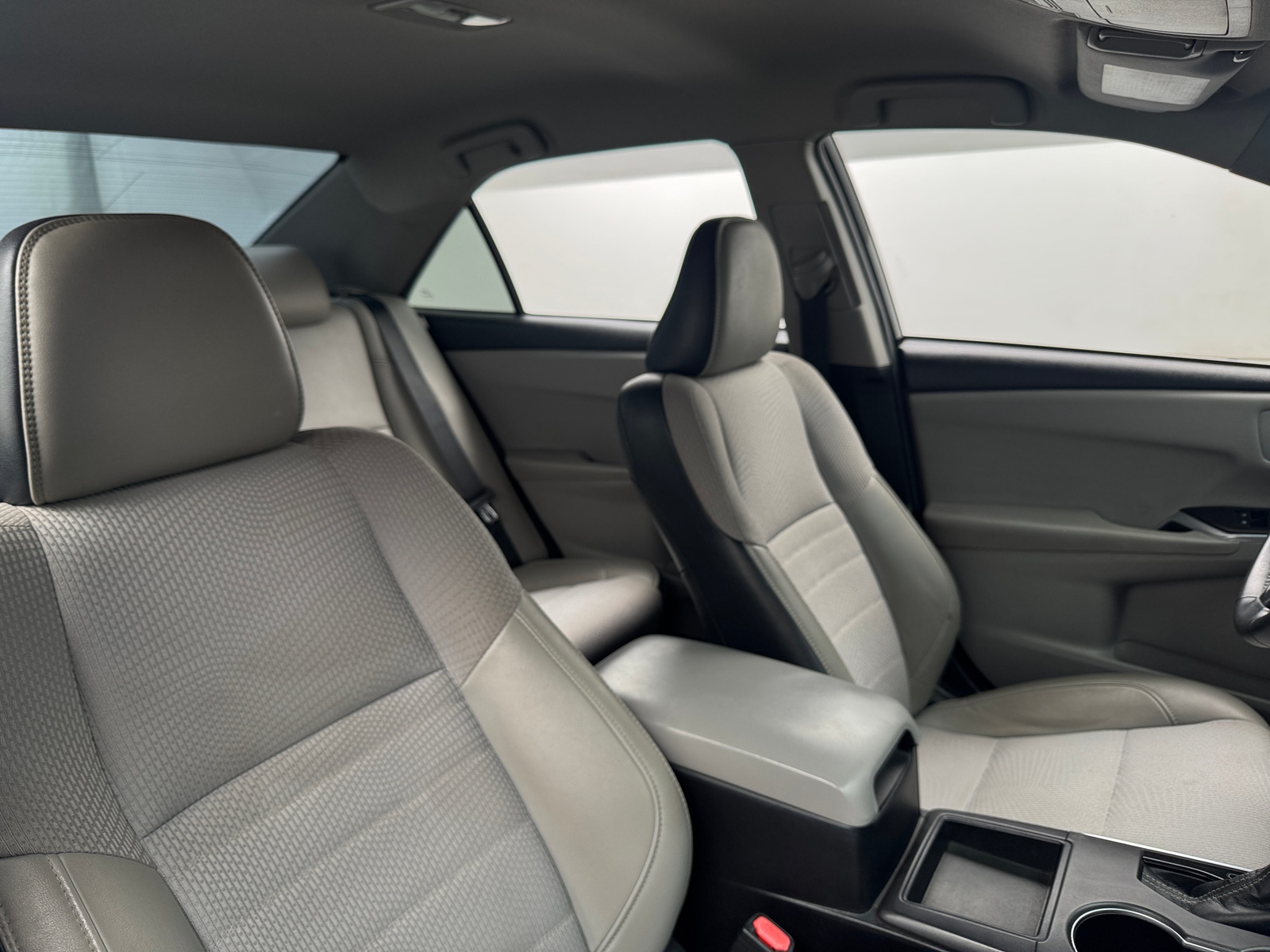 Thumbnail: 2017 Toyota Camry - 2