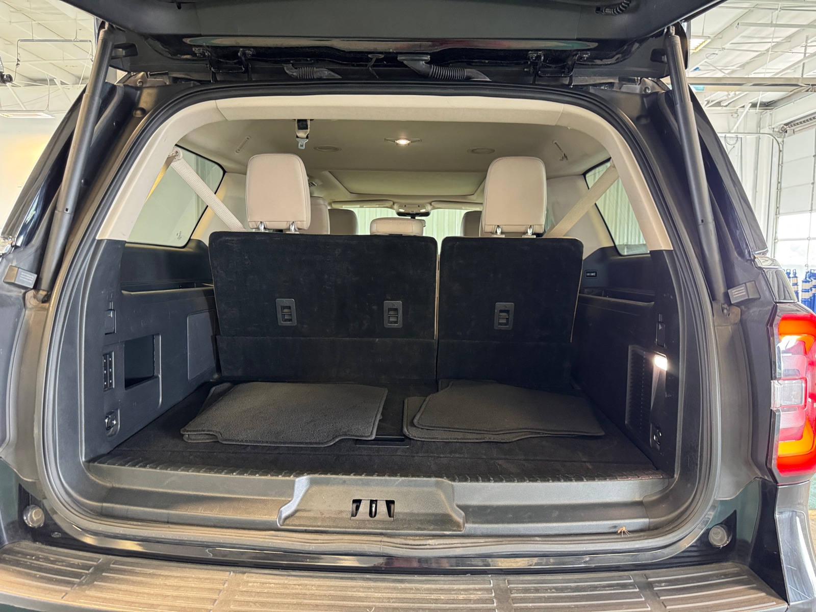 Thumbnail: 2024 Ford Expedition MAX - 6
