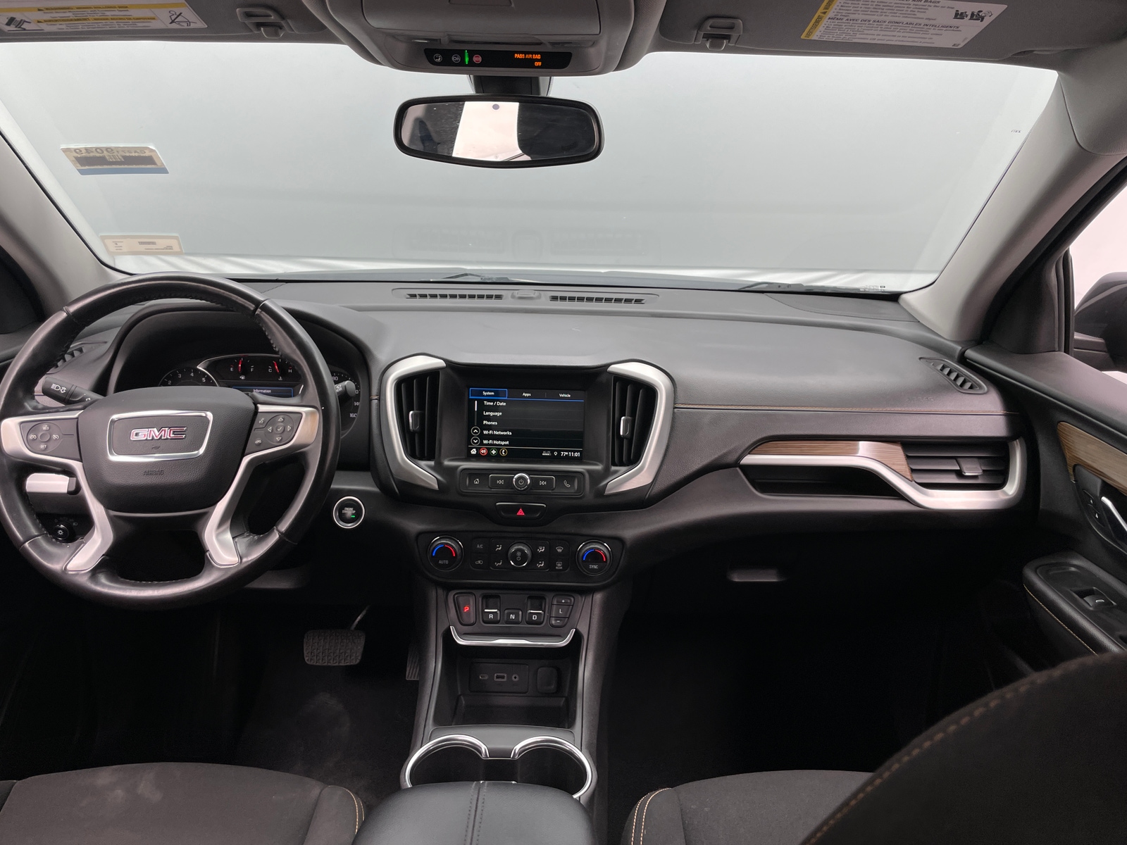 Thumbnail: 2019 GMC Terrain - 3