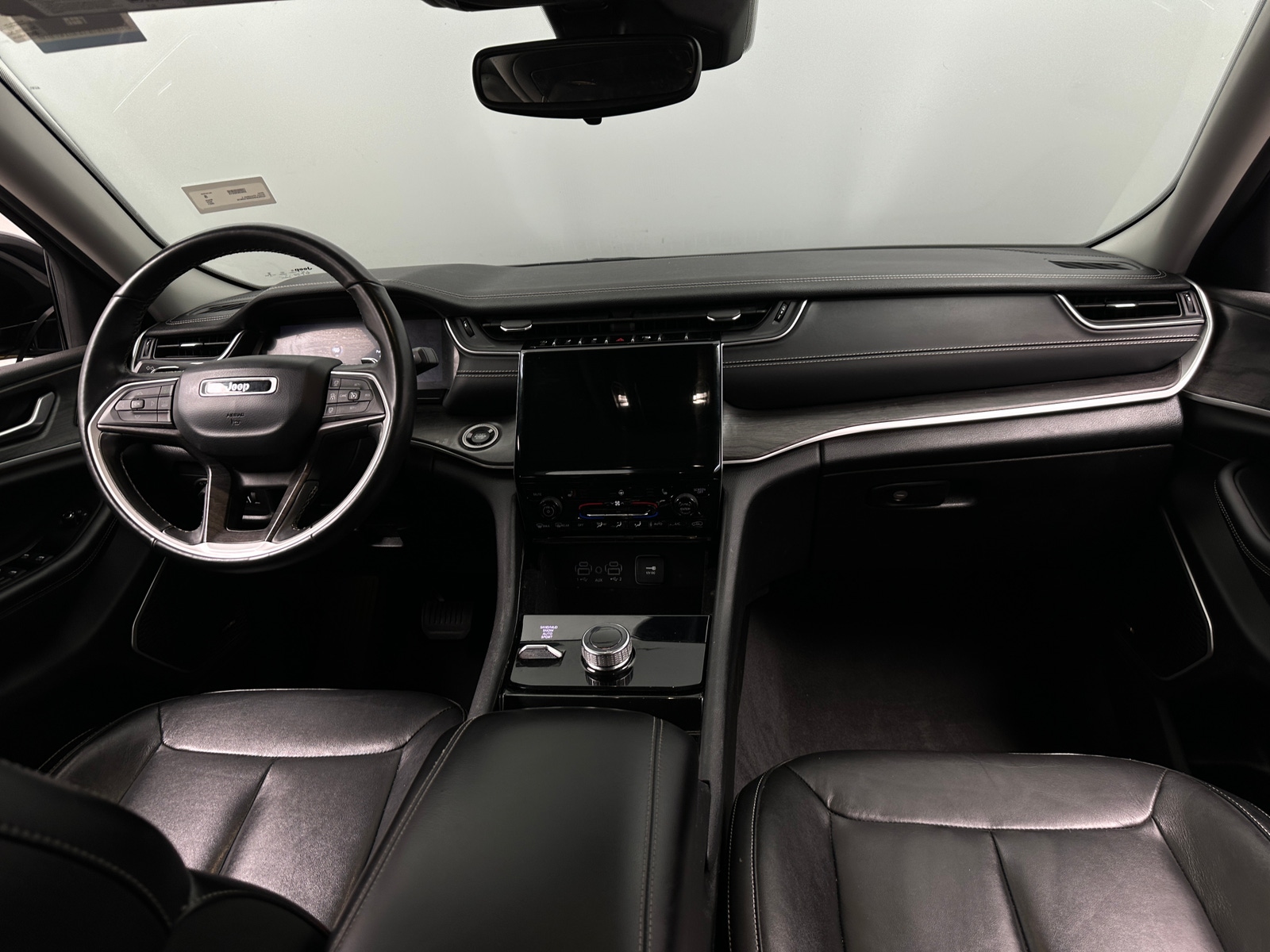 Thumbnail: 2021 Jeep Grand Cherokee L - 2