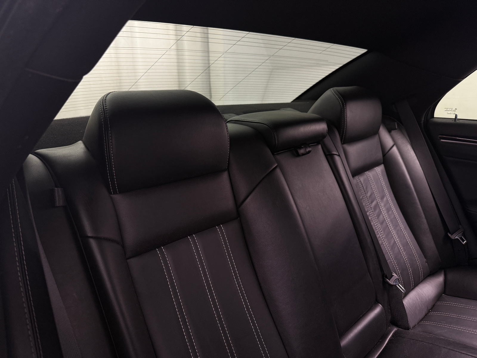 Thumbnail: 2020 Chrysler 300 - 5