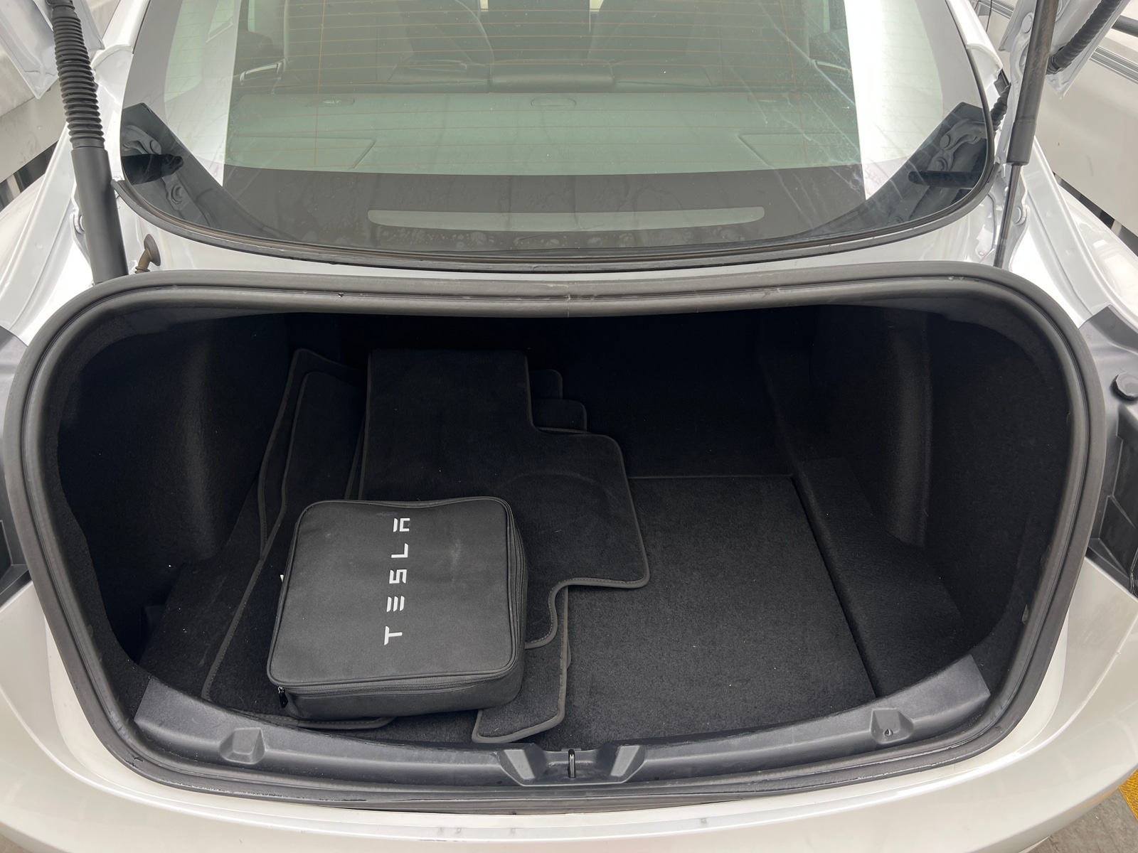 Thumbnail: 2021 Tesla Model 3 - 6