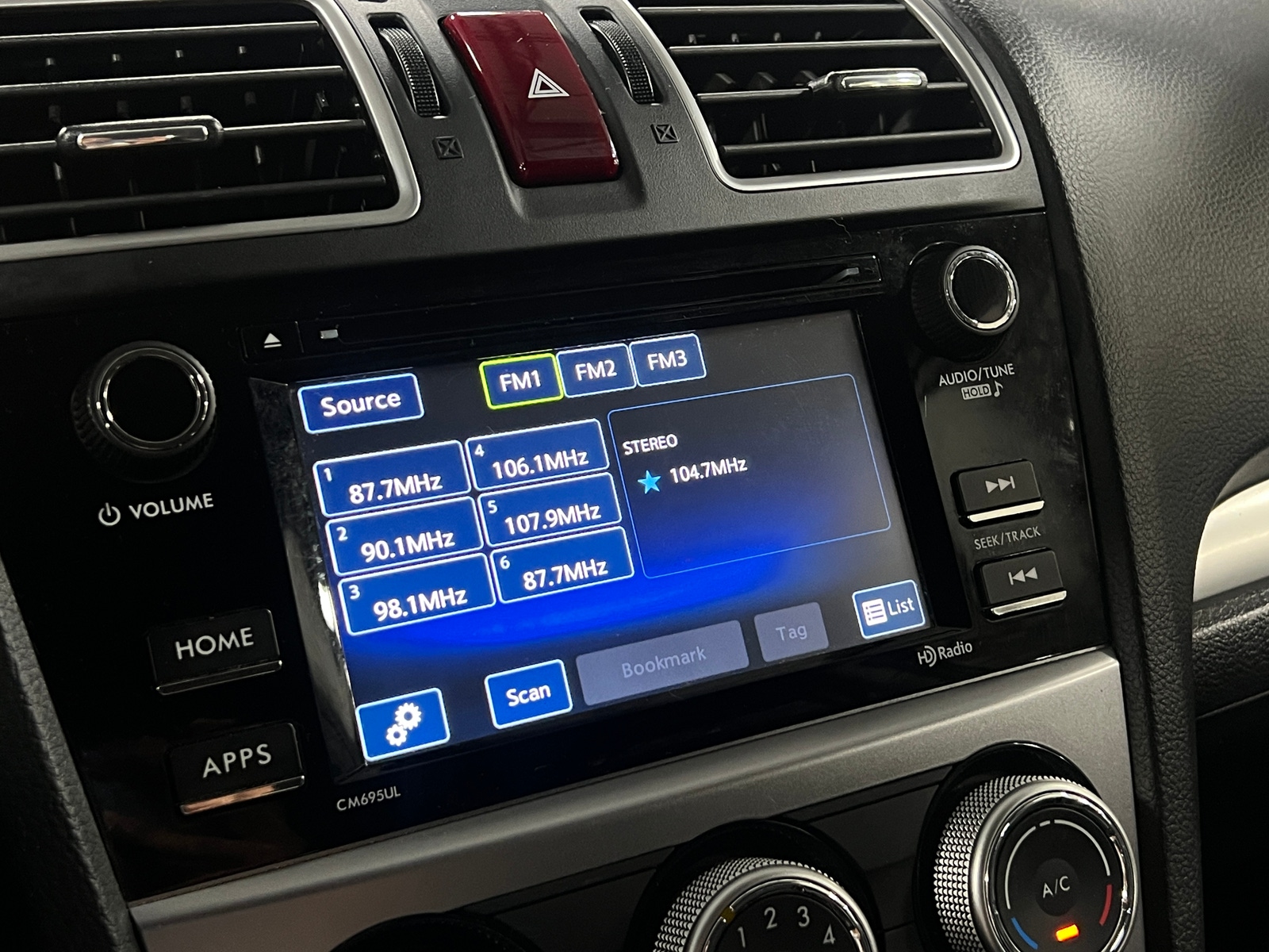Thumbnail: 2016 Subaru Crosstrek - 4