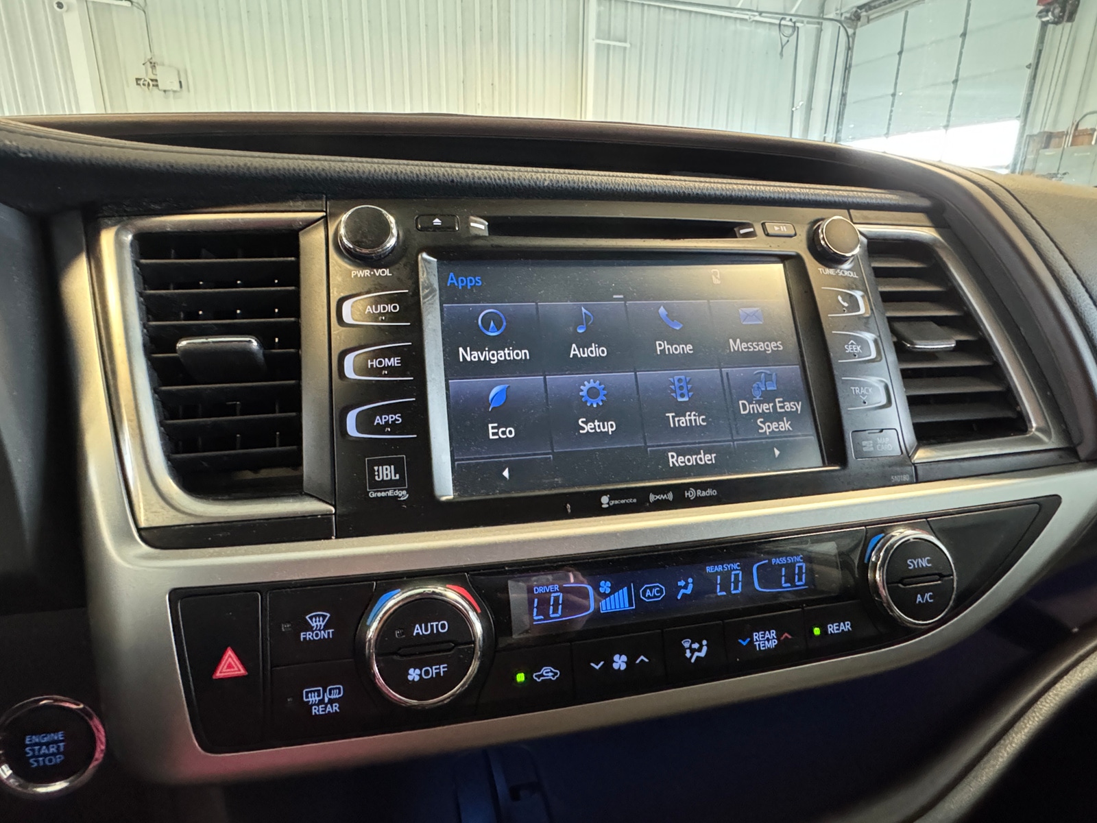Thumbnail: 2018 Toyota Highlander - 3
