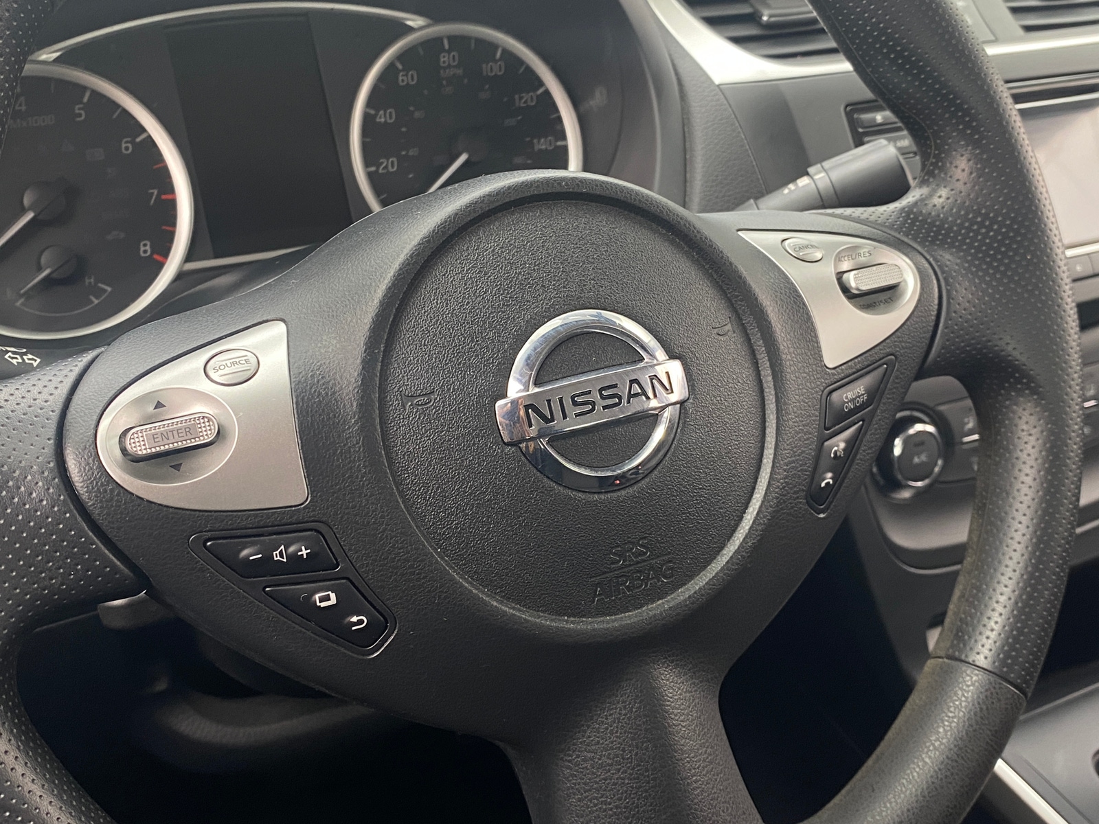 Thumbnail: 2018 Nissan Sentra - 5