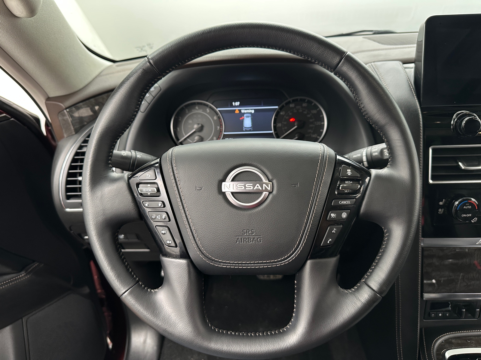 Thumbnail: 2022 Nissan Armada - 4