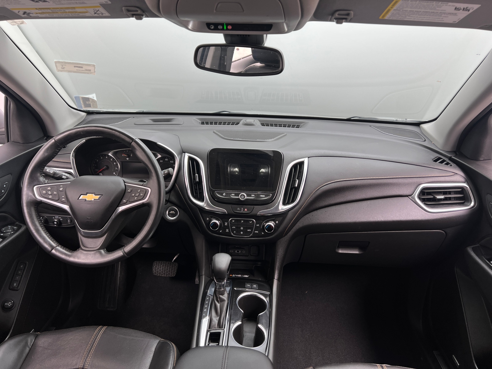 Thumbnail: 2022 Chevrolet Equinox - 2