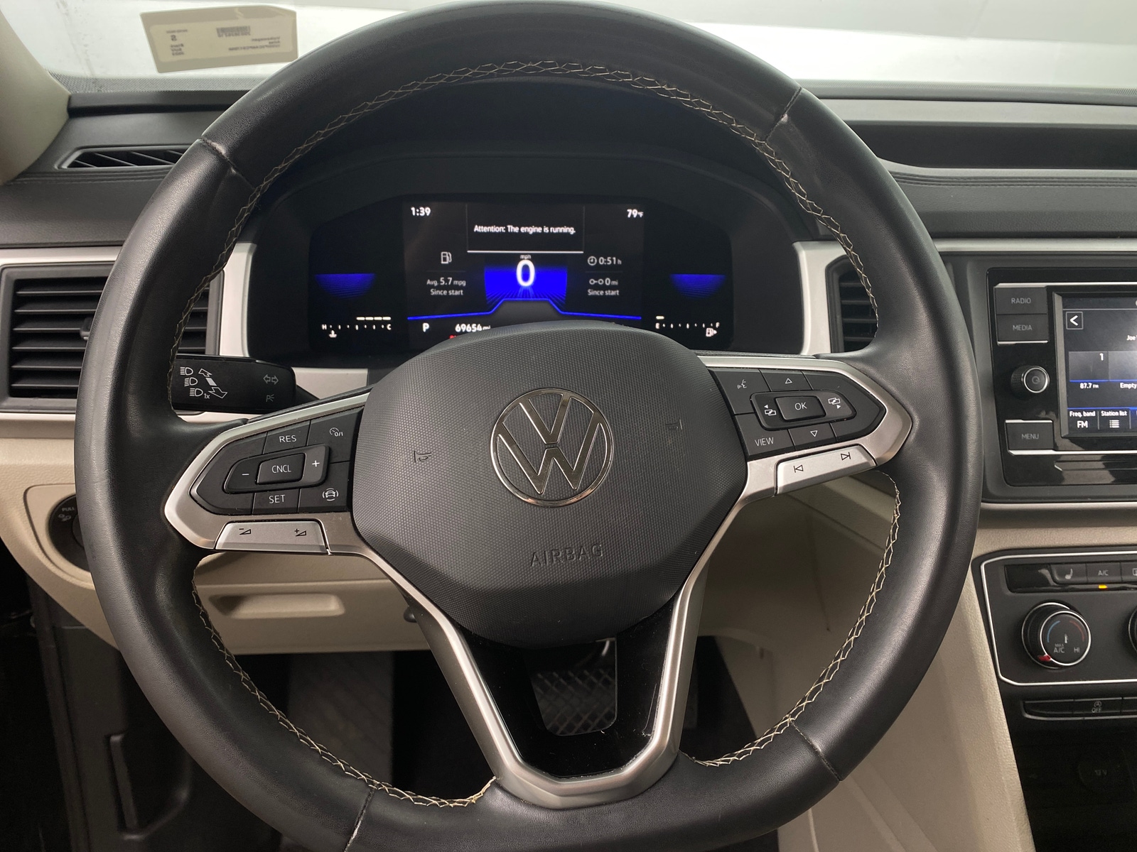 Thumbnail: 2023 Volkswagen Atlas - 4
