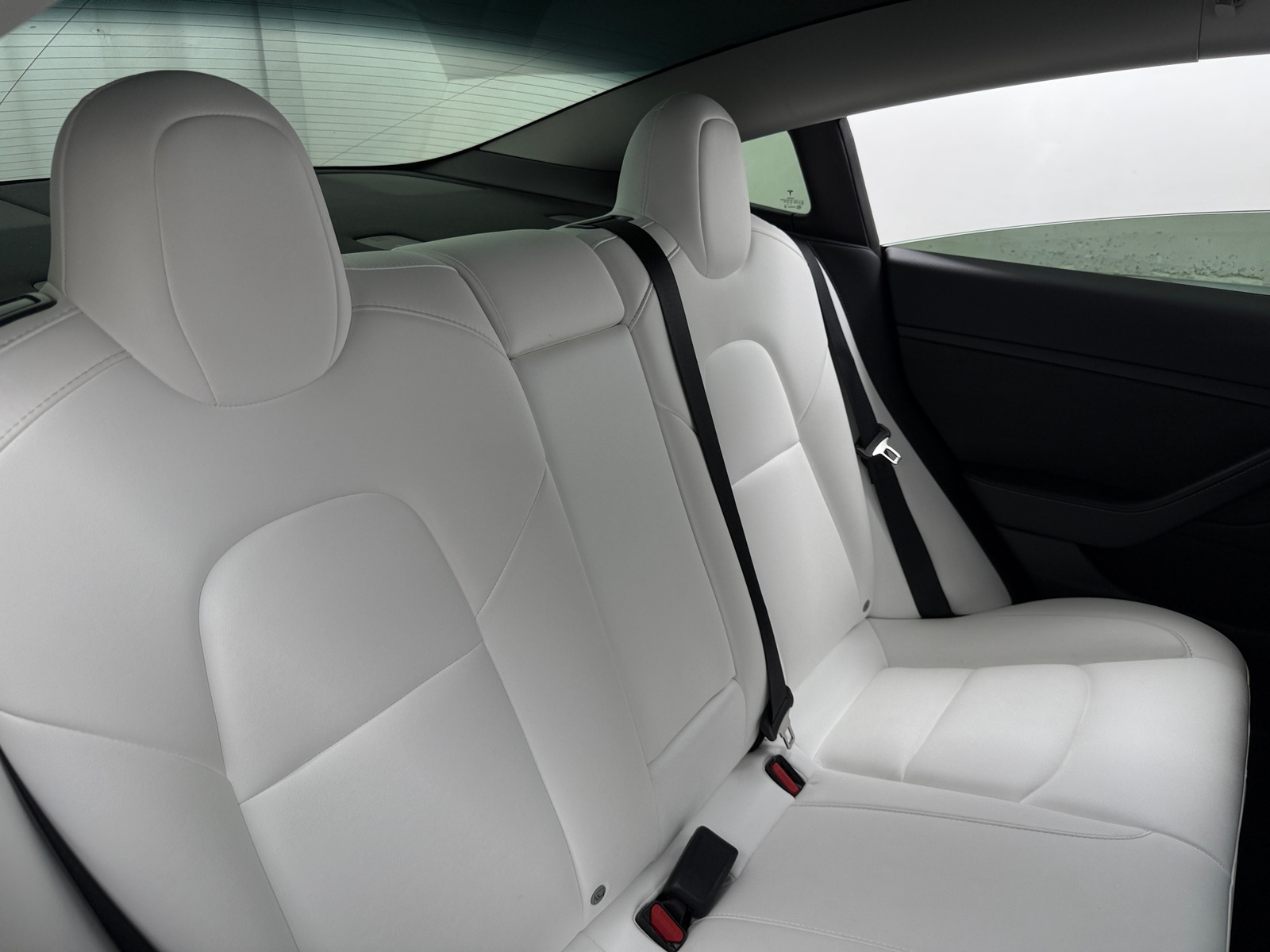 Thumbnail: 2022 Tesla Model 3 - 5