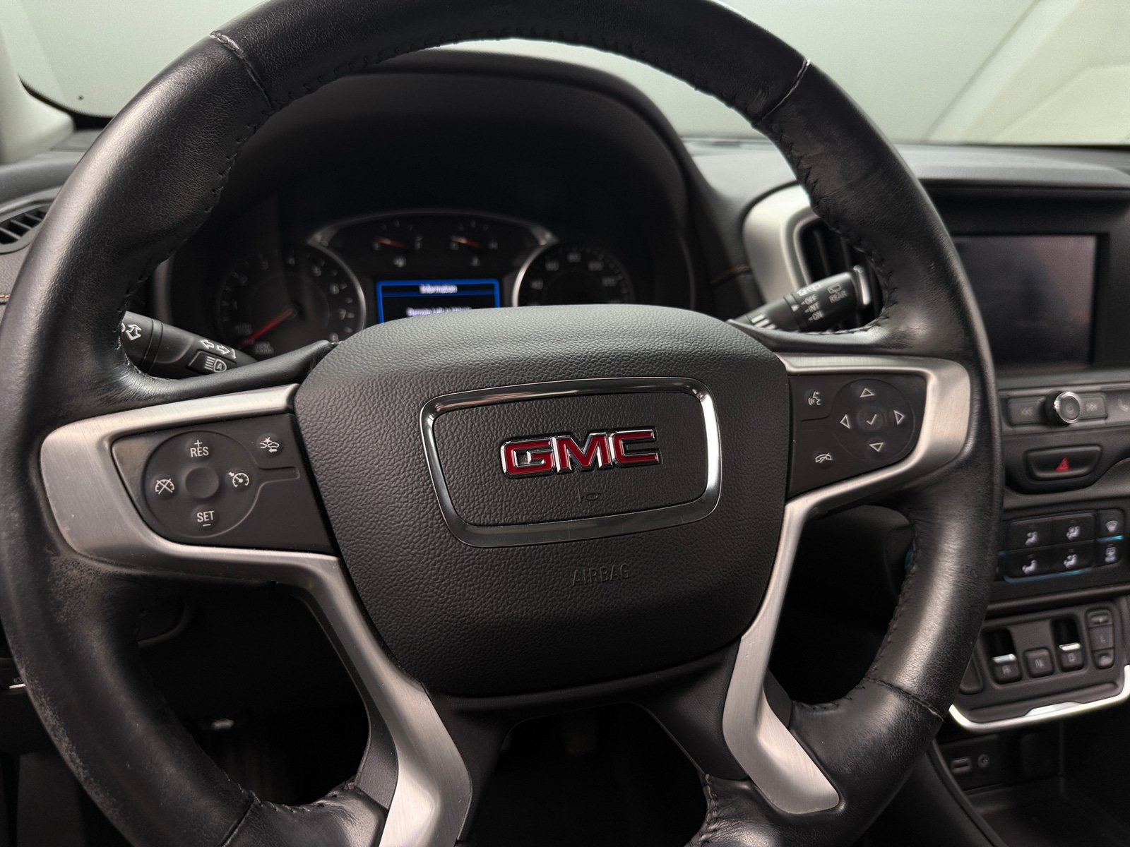 Thumbnail: 2020 GMC Terrain - 5