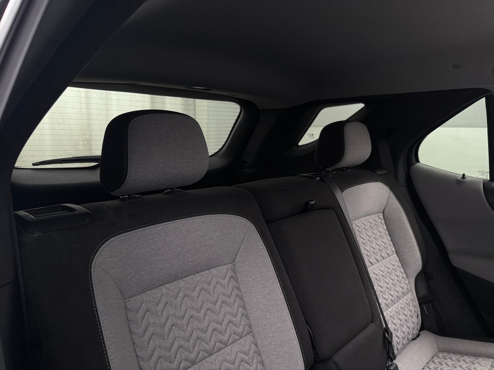 Thumbnail: 2023 Chevrolet Equinox - 6