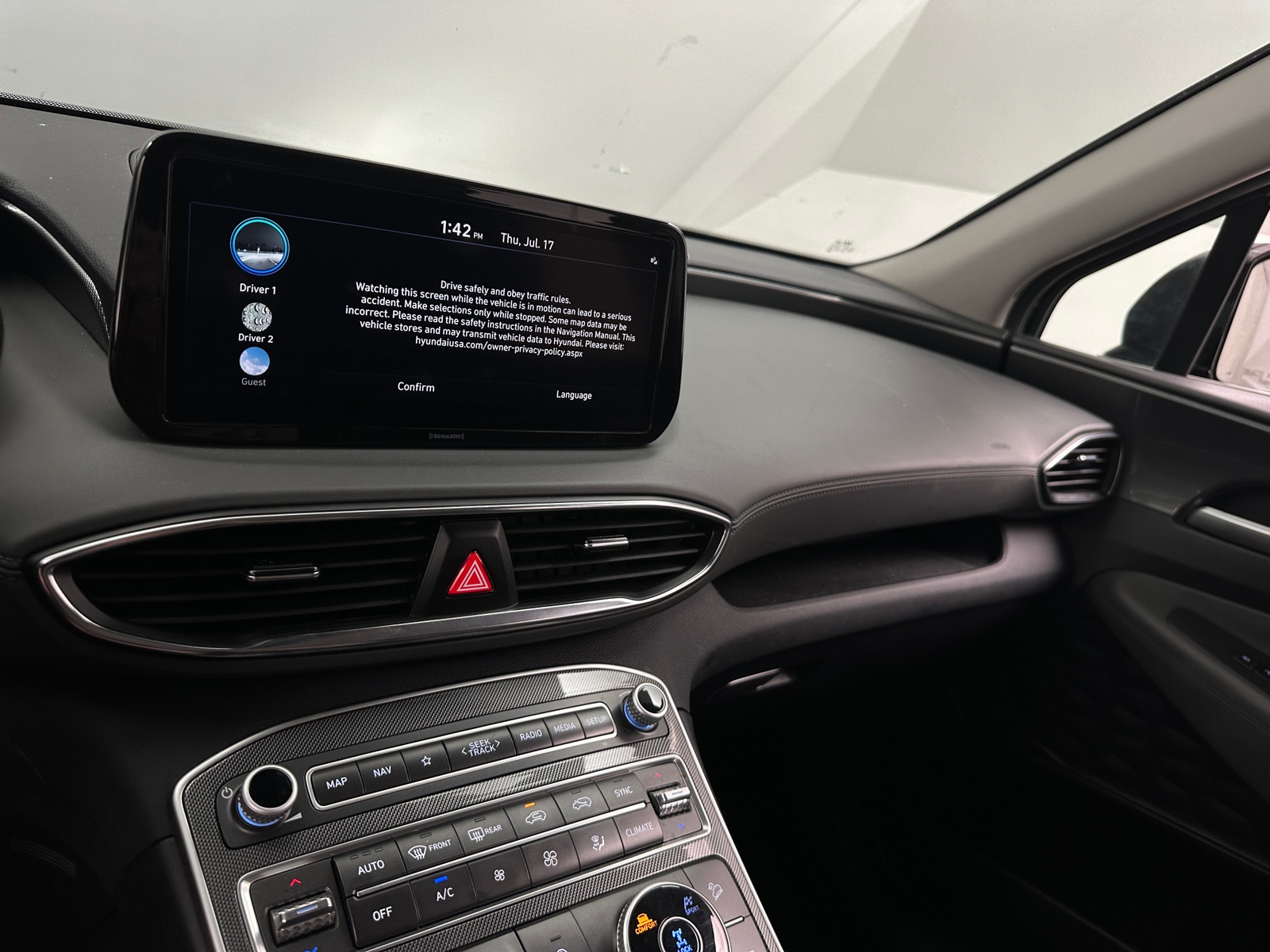 Thumbnail: 2023 Hyundai Santa Fe - 4