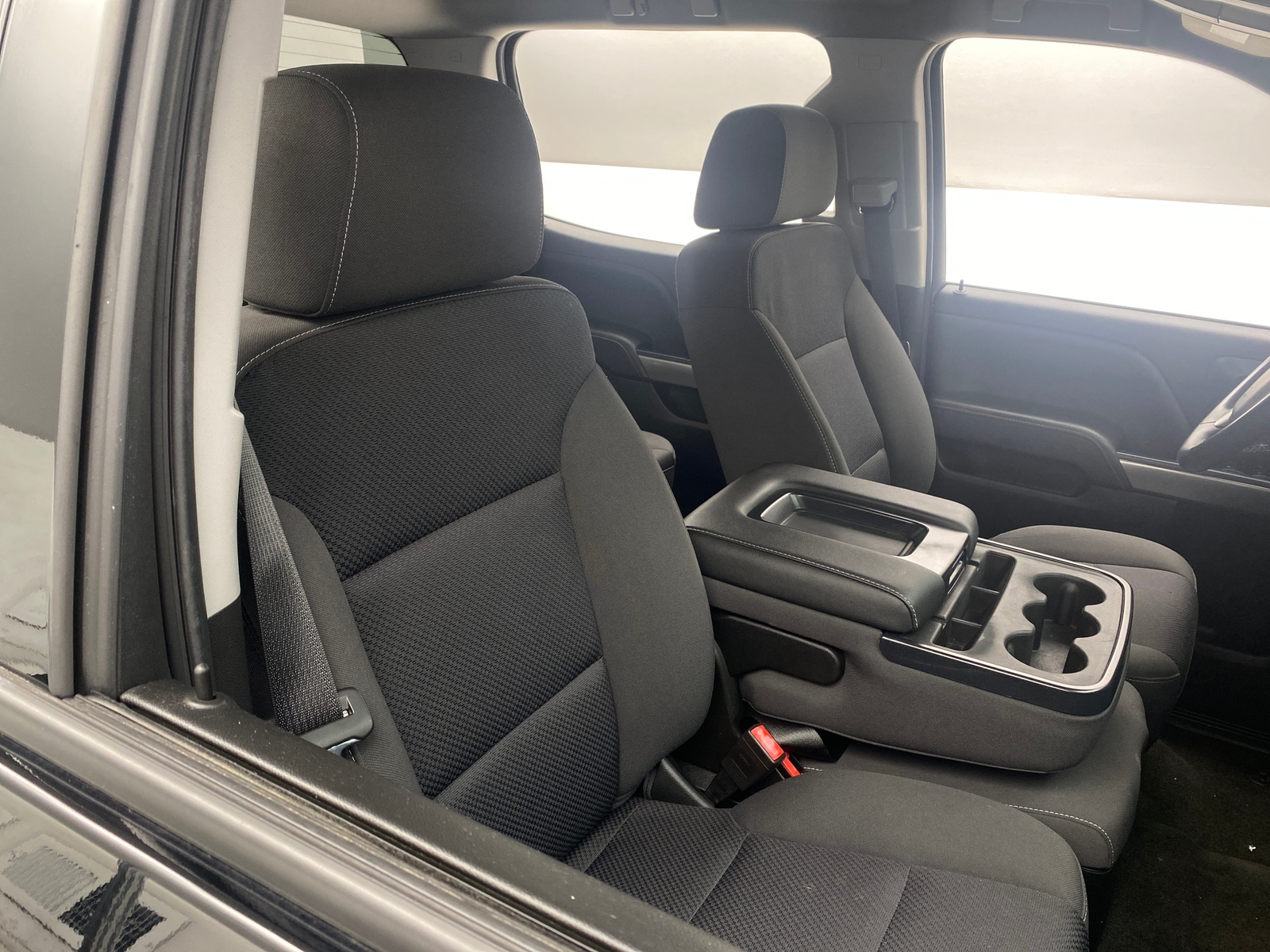 Thumbnail: 2018 Chevrolet Silverado 1500 - 2
