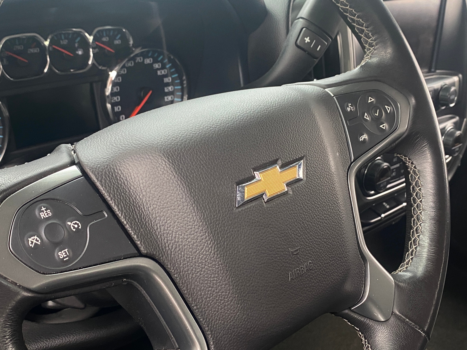 Thumbnail: 2018 Chevrolet Silverado 1500 - 5
