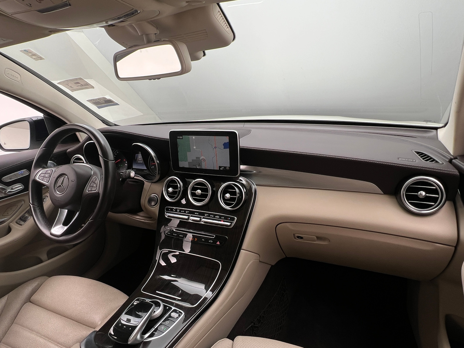 Thumbnail: 2017 Mercedes-Benz GLC - 2