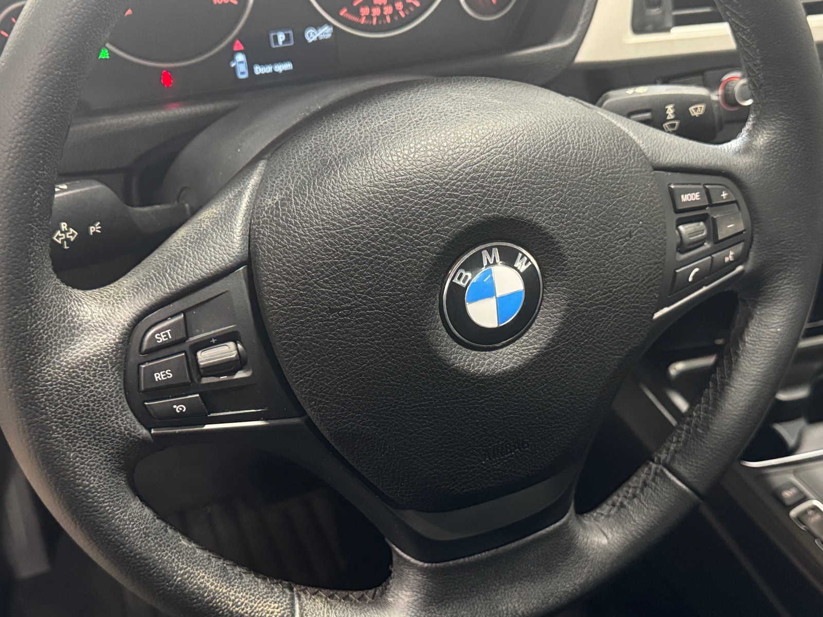 Thumbnail: 2015 BMW 3 Series - 5