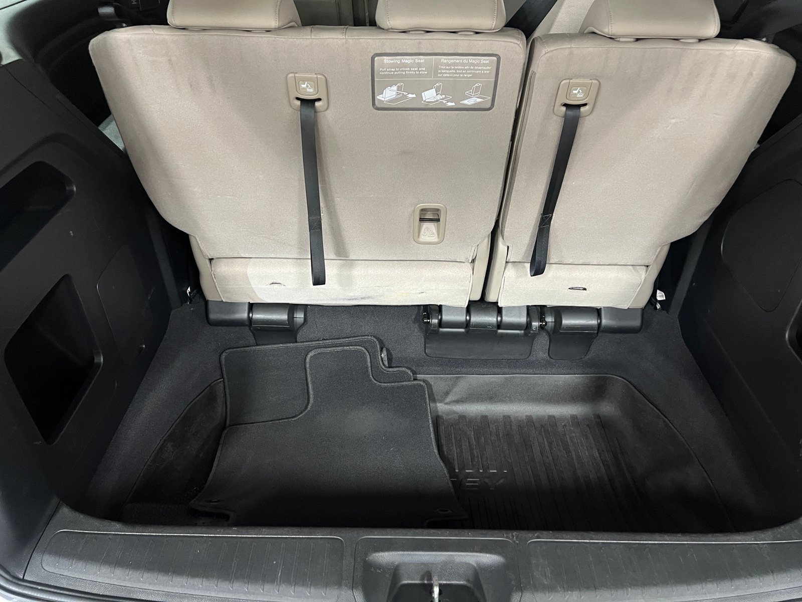 Thumbnail: 2019 Honda Odyssey - 6
