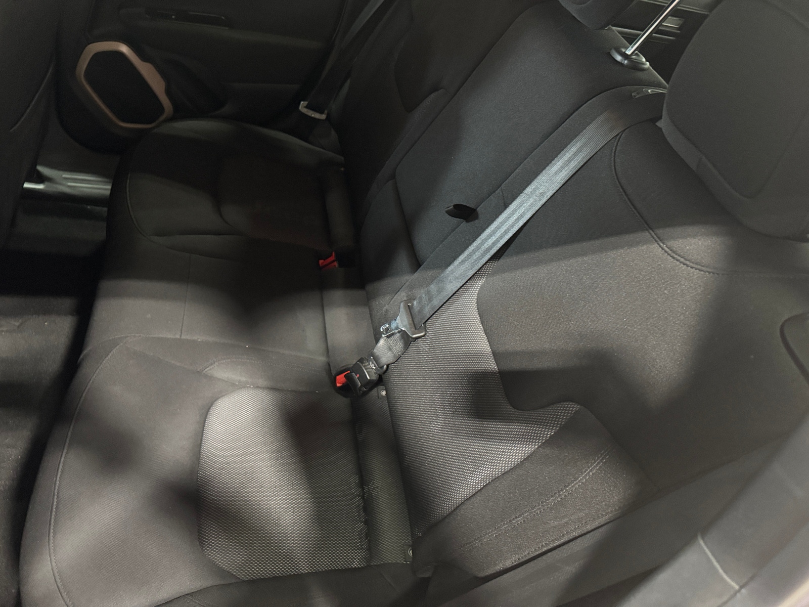 Thumbnail: 2015 Jeep Renegade - 6