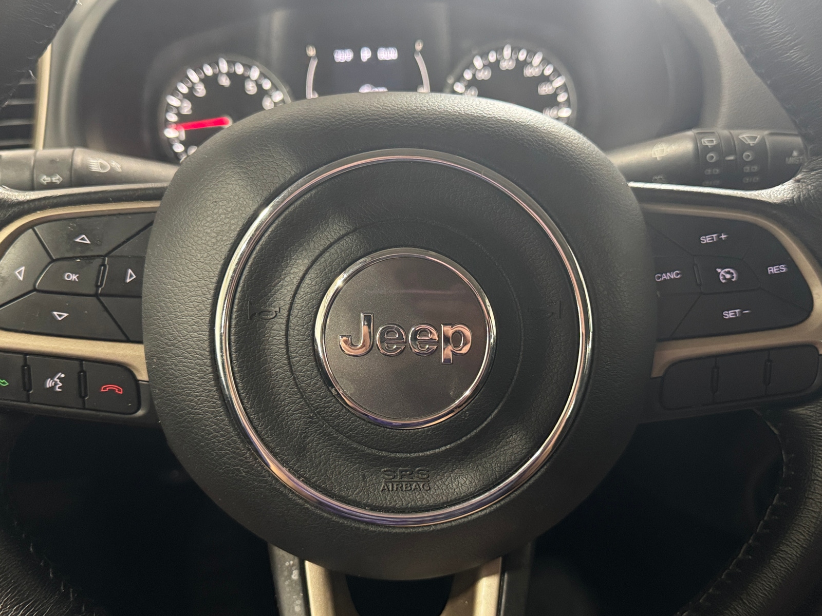 Thumbnail: 2015 Jeep Renegade - 5