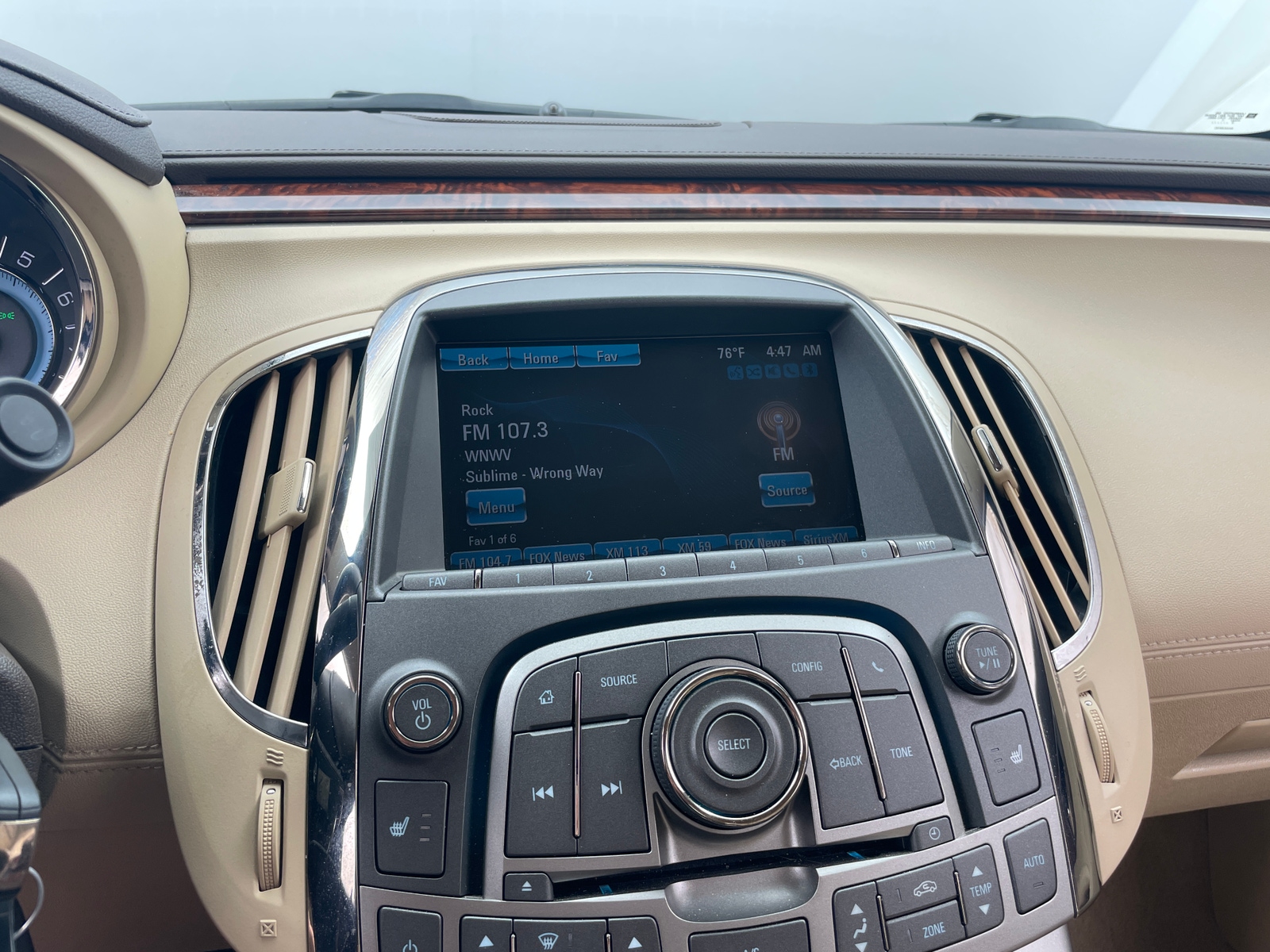 Thumbnail: 2013 Buick LaCrosse - 3