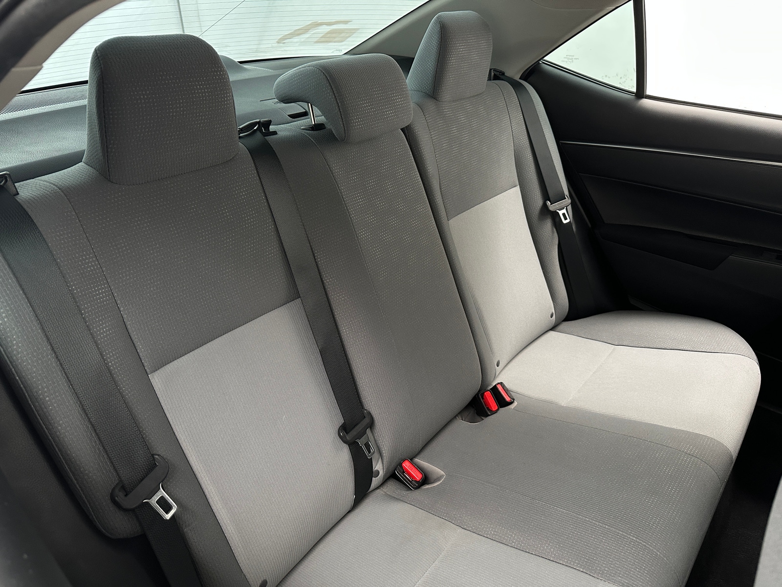 Thumbnail: 2015 Toyota Corolla - 6
