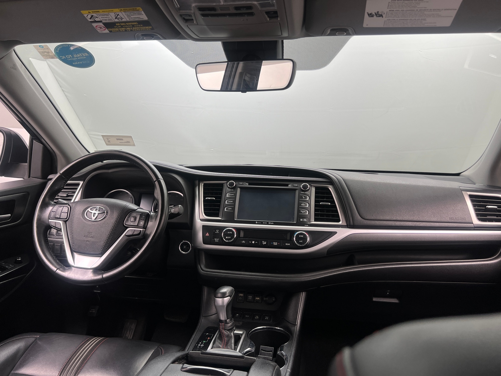 Thumbnail: 2019 Toyota Highlander - 2