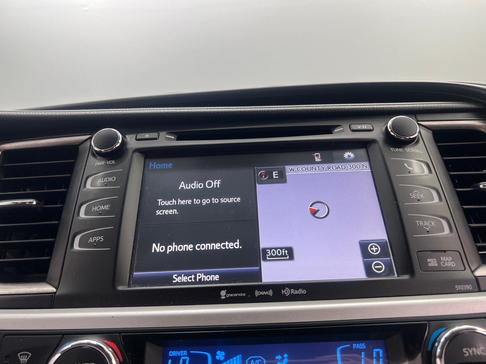 Thumbnail: 2019 Toyota Highlander - 3