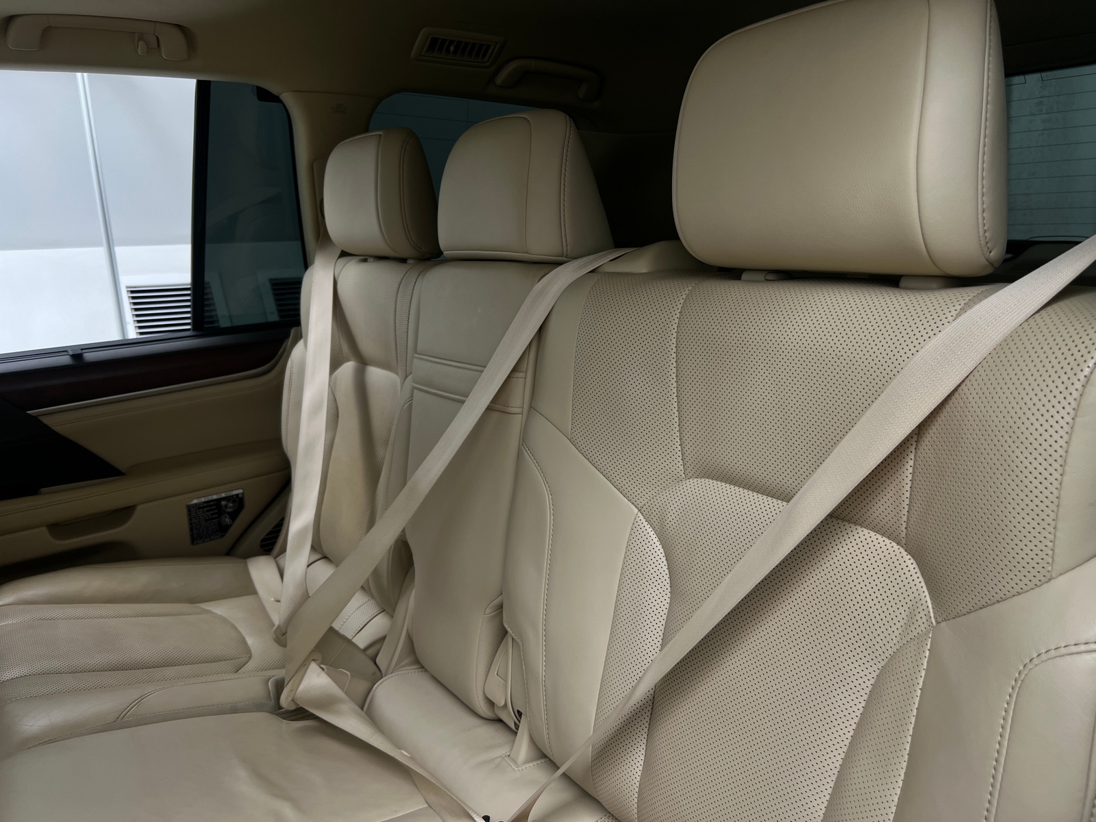 Thumbnail: 2019 Lexus LX - 5
