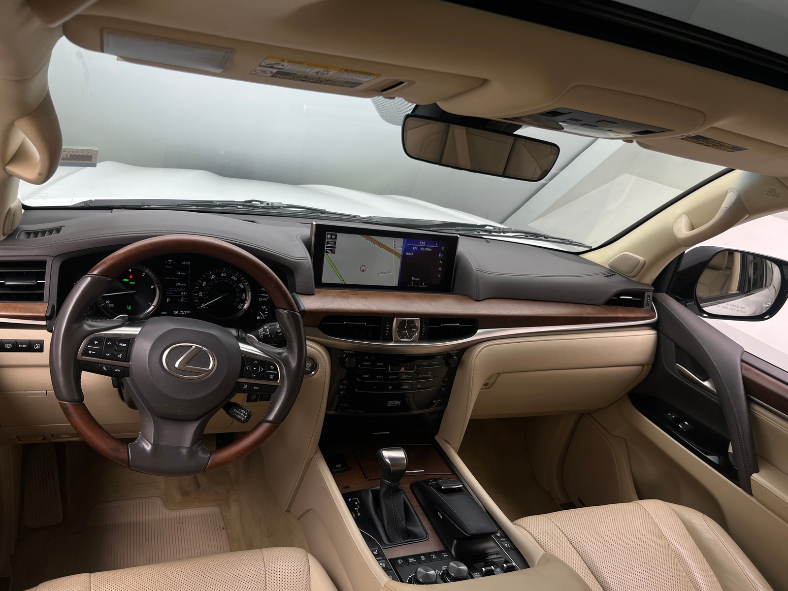 Thumbnail: 2019 Lexus LX - 2