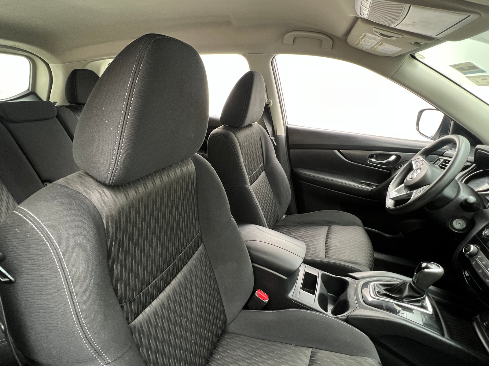 Thumbnail: 2017 Nissan Rogue - 2