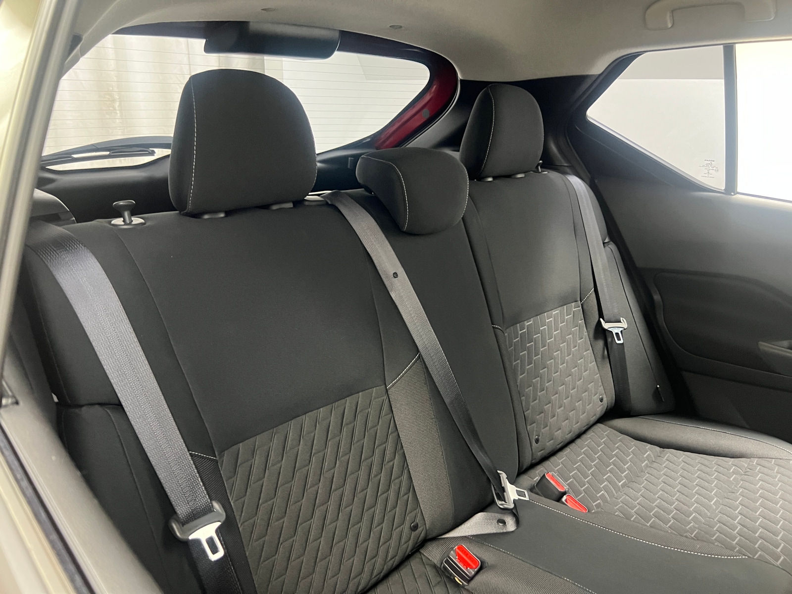 Thumbnail: 2021 Nissan Kicks - 6