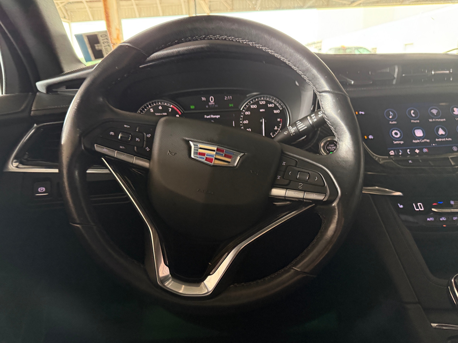 Thumbnail: 2022 Cadillac XT6 - 4