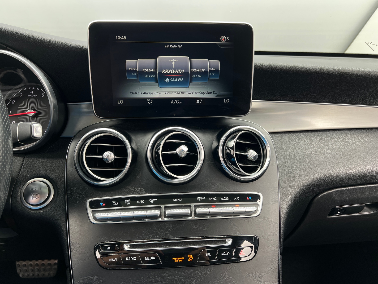Thumbnail: 2019 Mercedes-Benz GLC - 3