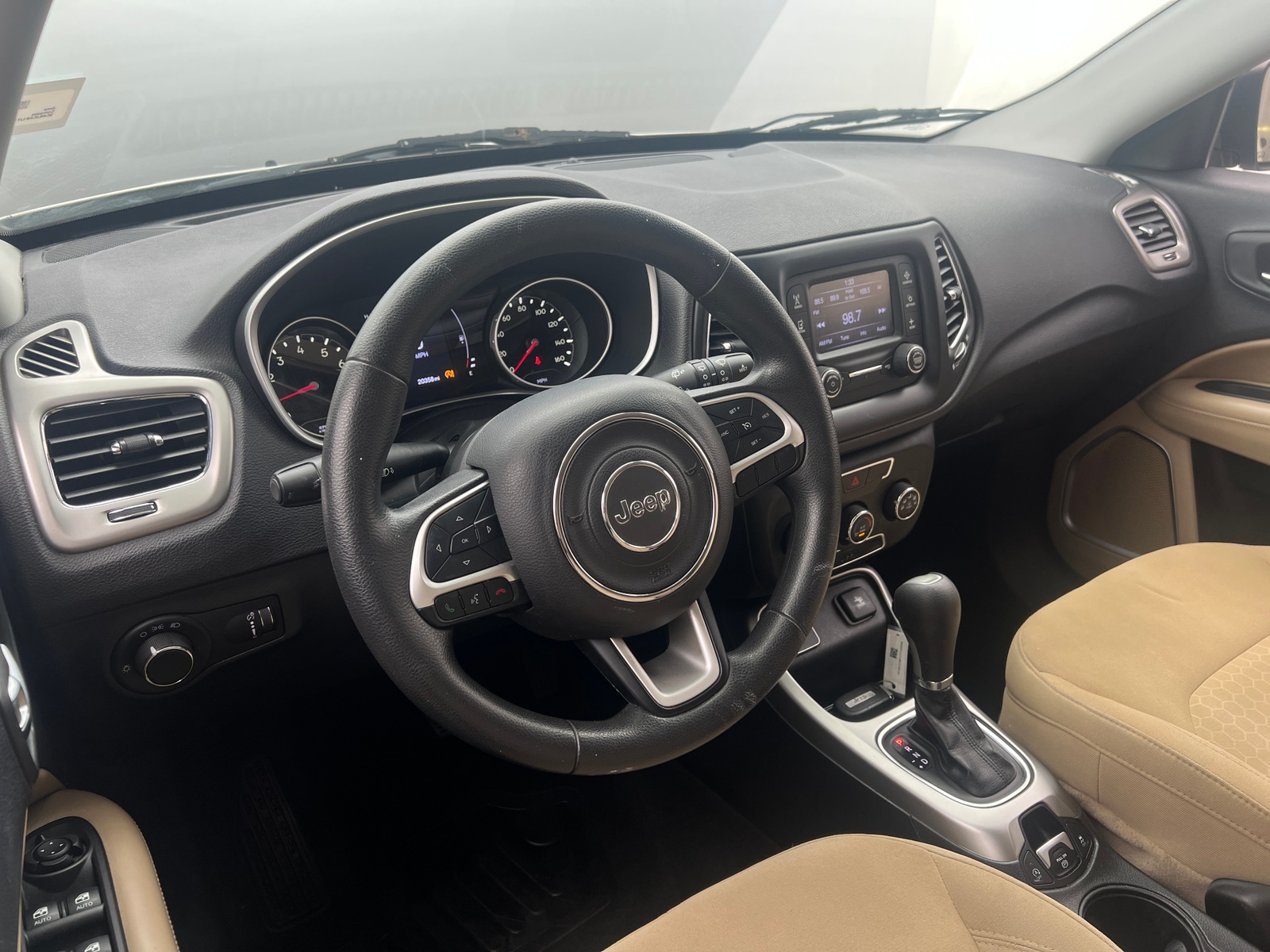 Thumbnail: 2018 Jeep Compass - 3