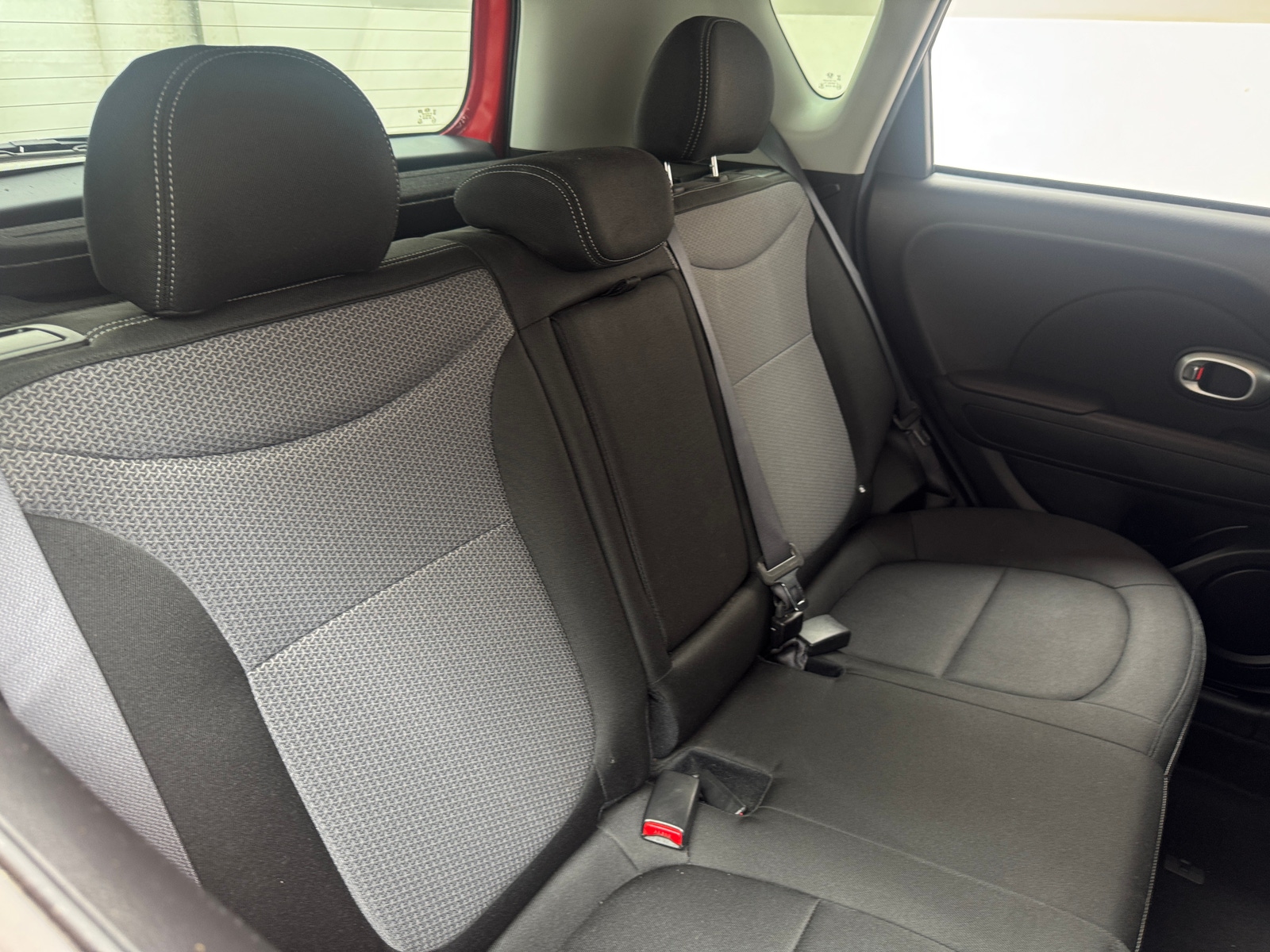 Thumbnail: 2017 Kia Soul - 6