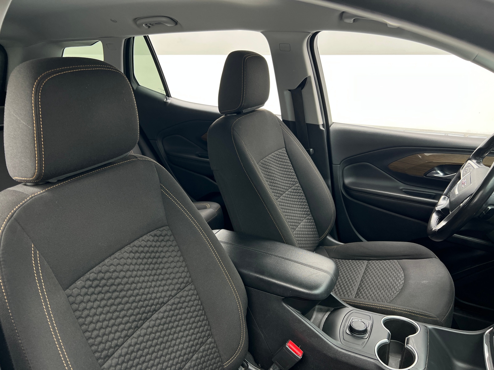 Thumbnail: 2020 GMC Terrain - 2
