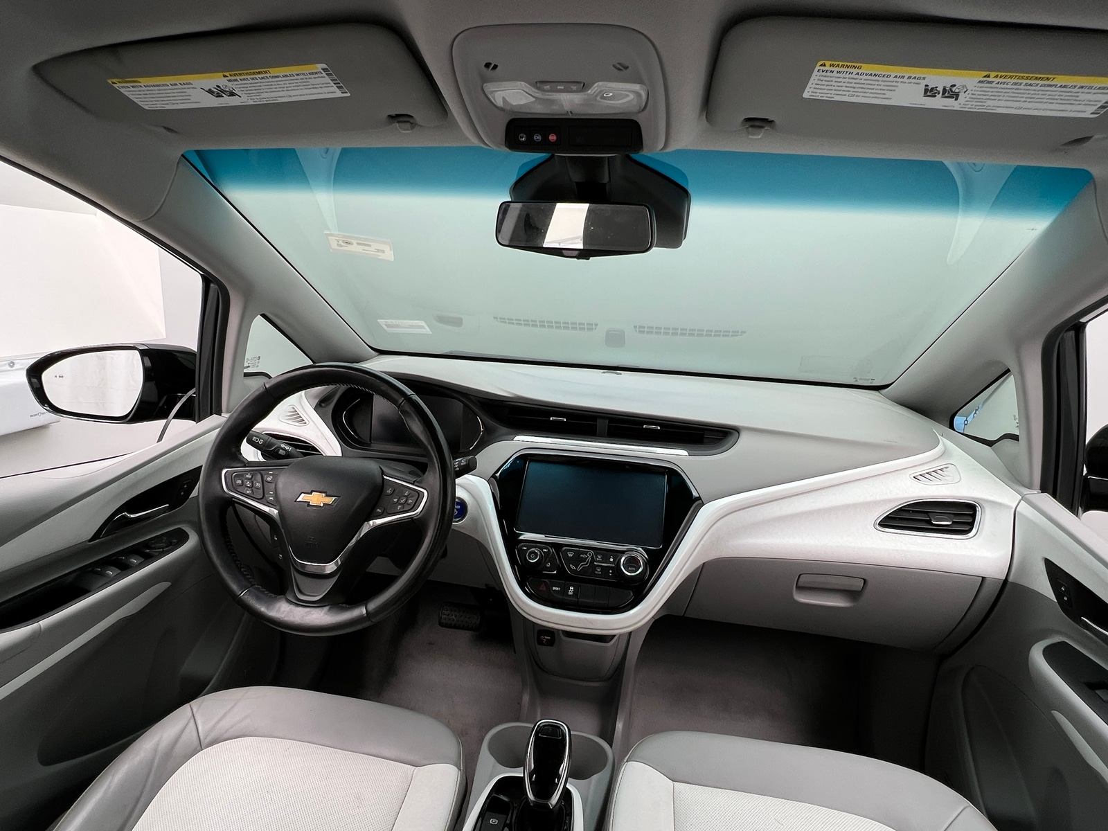 Thumbnail: 2017 Chevrolet Bolt EV - 2
