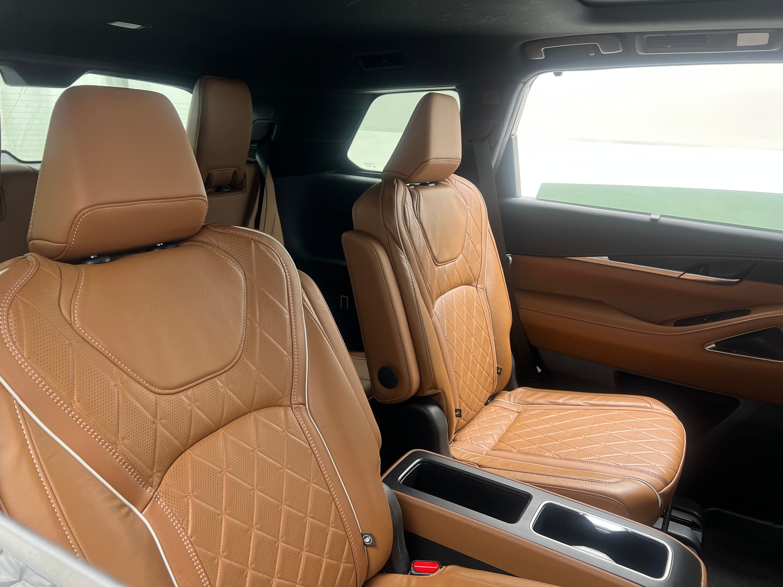 Thumbnail: 2023 INFINITI QX60 - 5