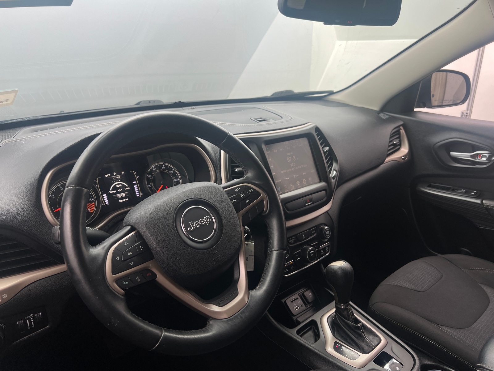 Thumbnail: 2015 Jeep Cherokee - 3