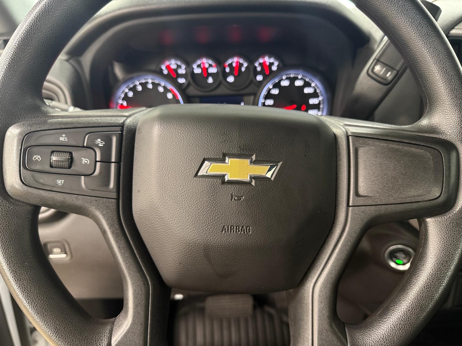 Thumbnail: 2024 Chevrolet Silverado 1500 - 5