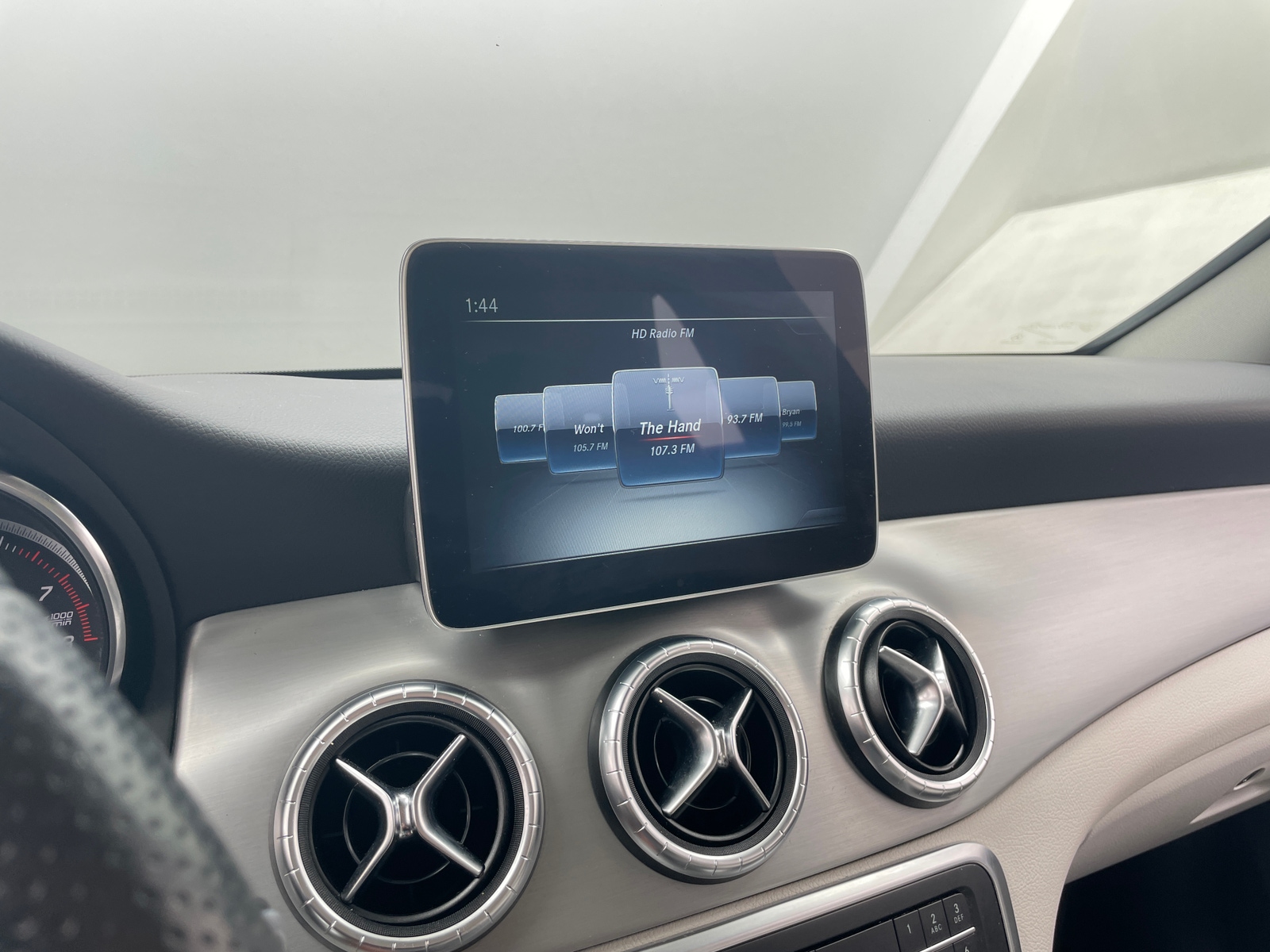 Thumbnail: 2019 Mercedes-Benz CLA - 2