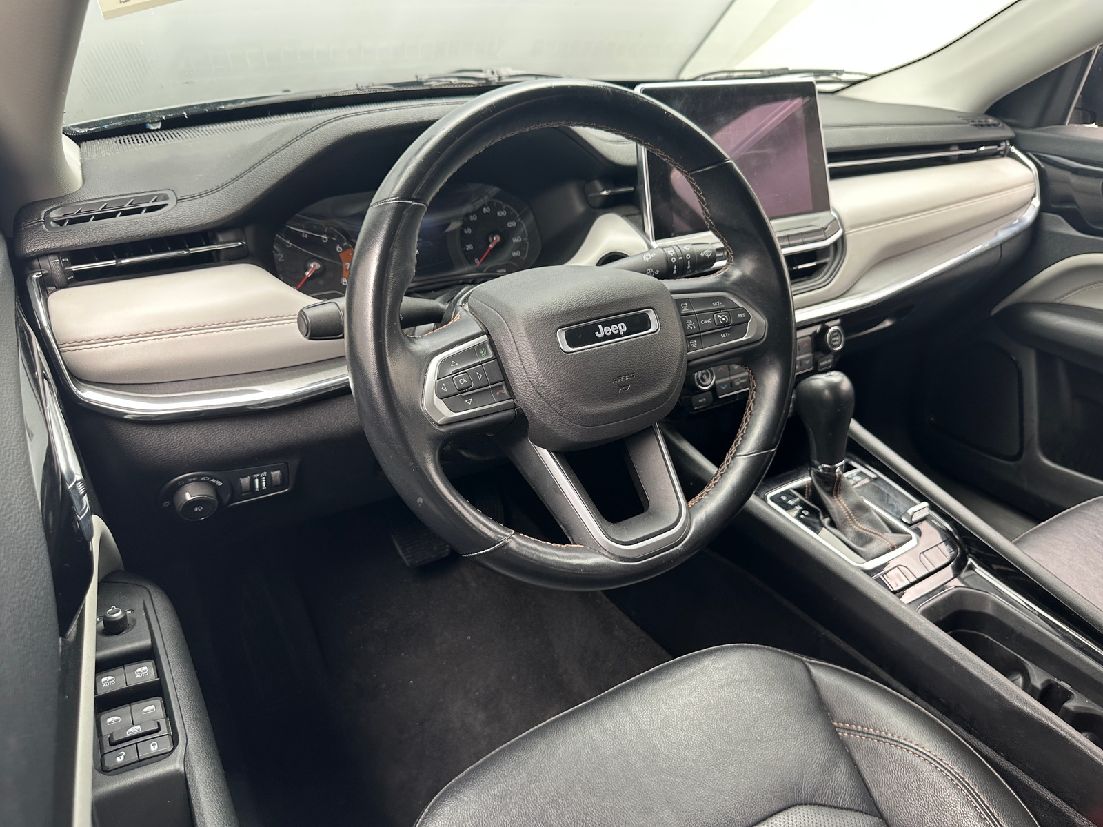 Thumbnail: 2022 Jeep Compass - 2