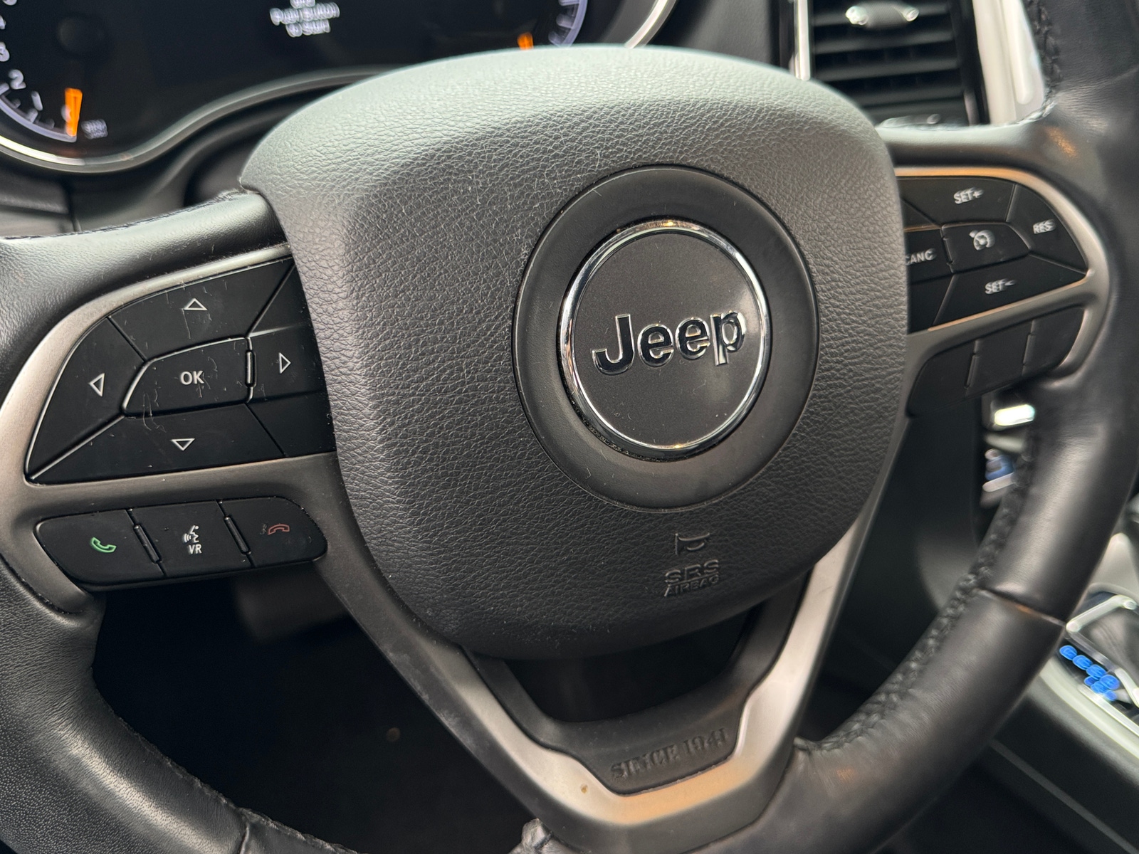 Thumbnail: 2020 Jeep Grand Cherokee - 4